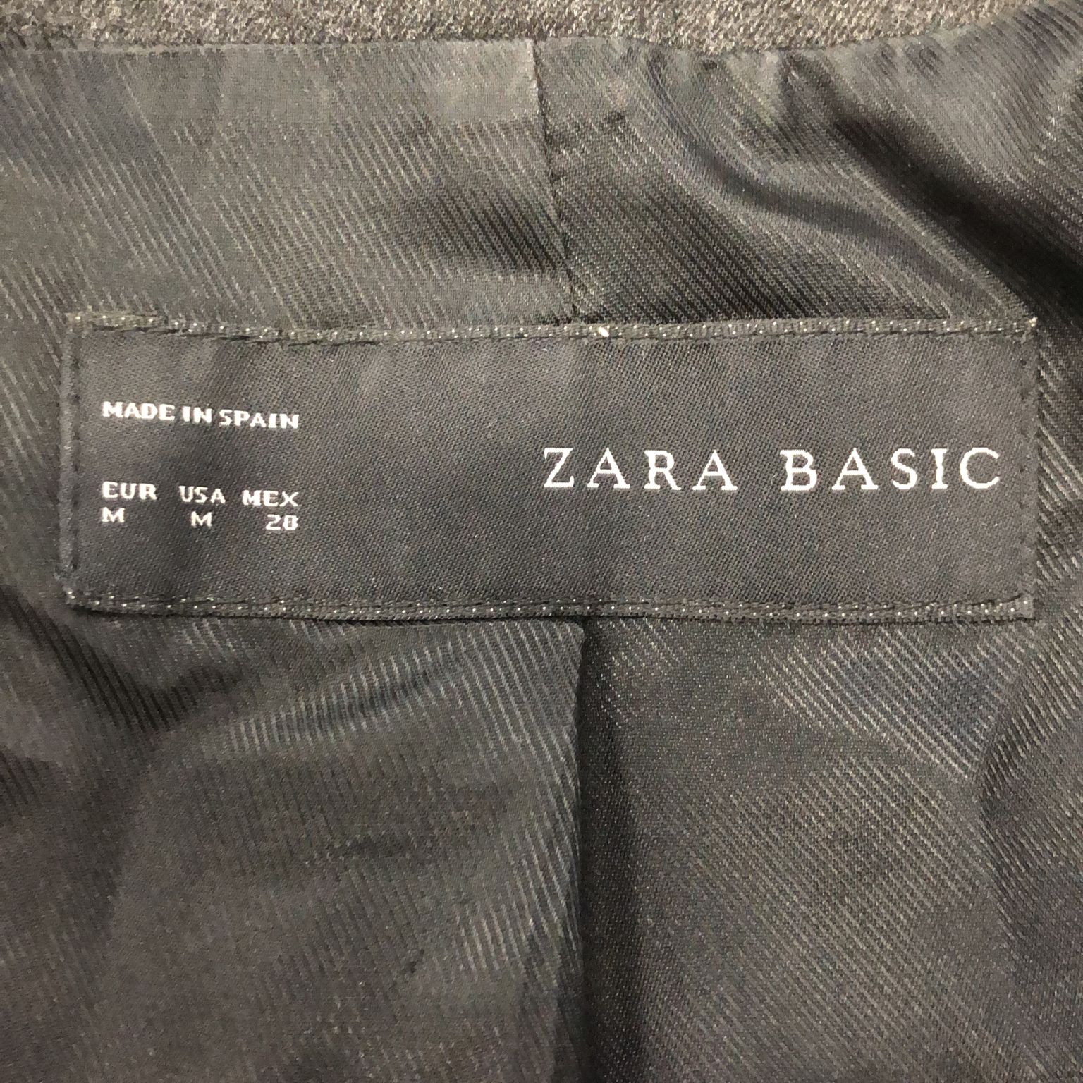 Zara Basic