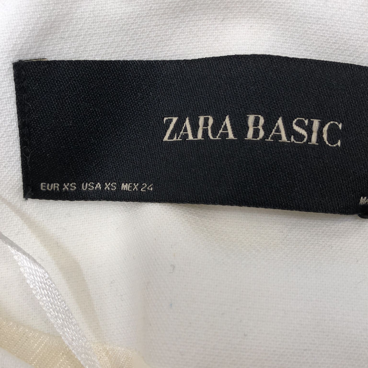 Zara Basic