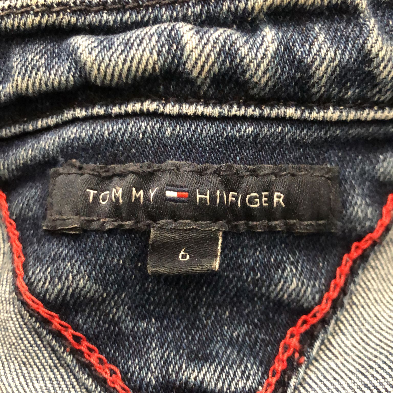 Tommy Hilfiger