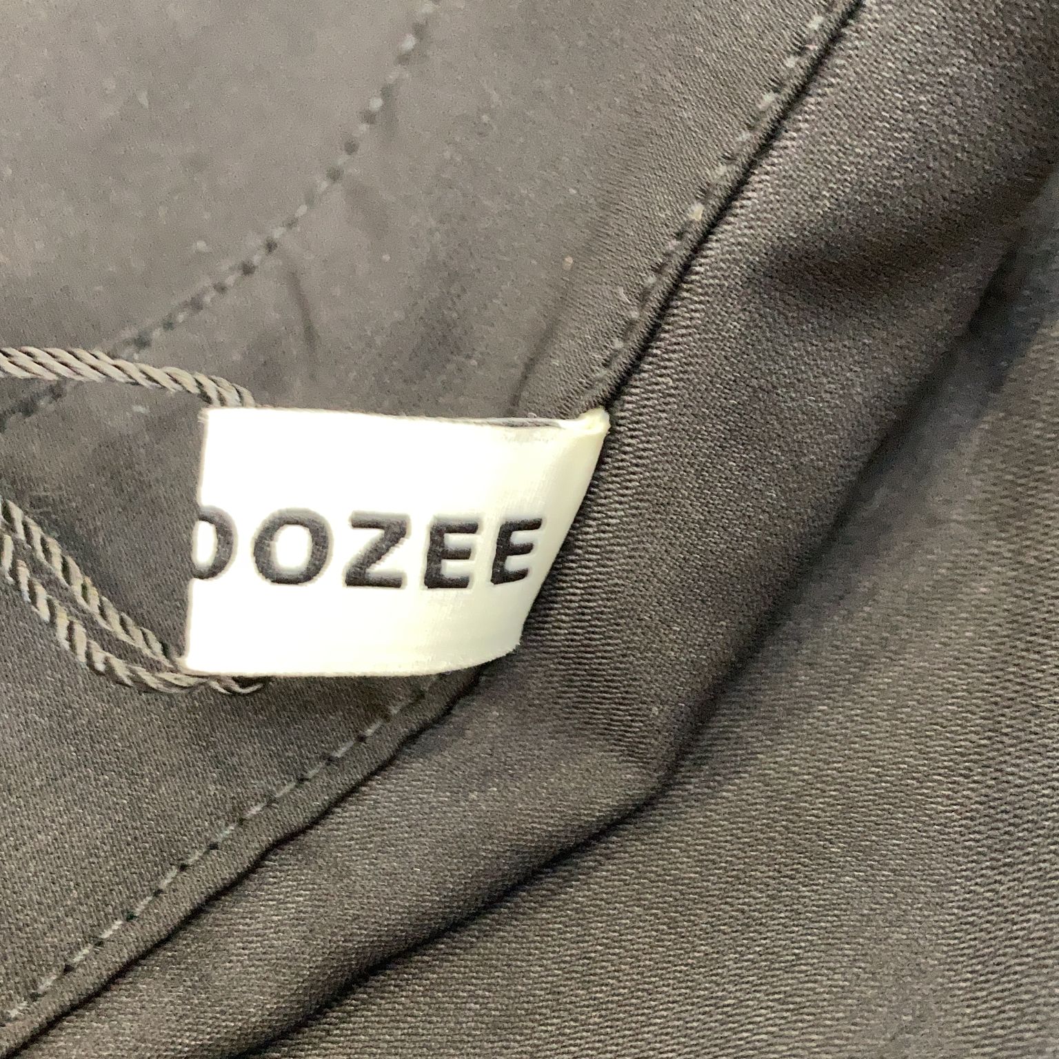 Uoozee