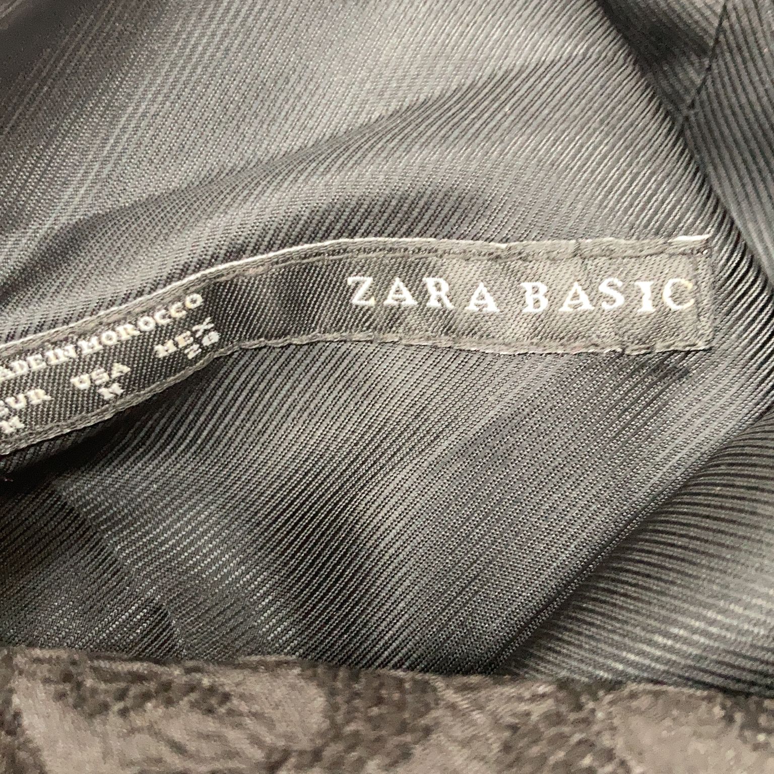 Zara Basic