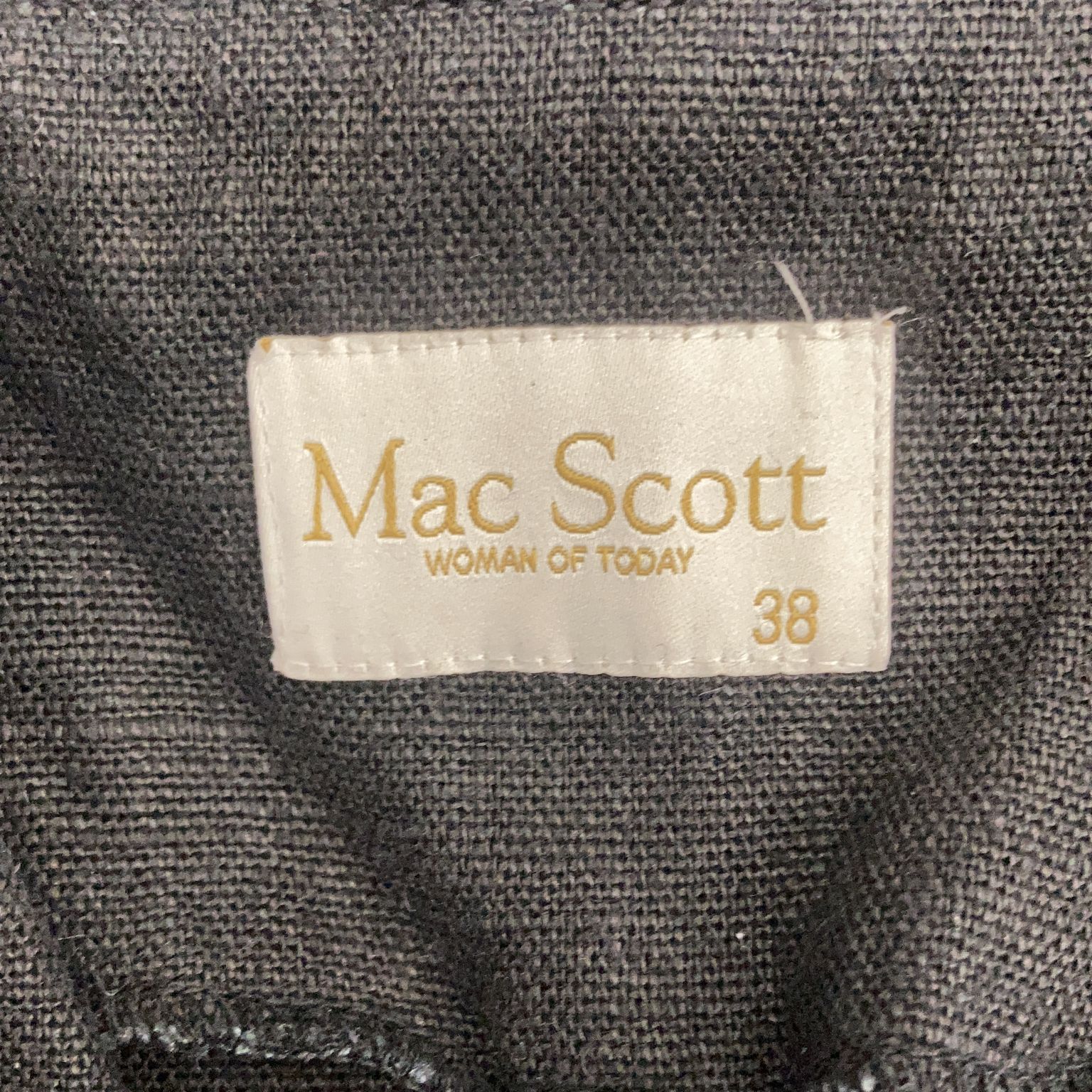 Mac Scott