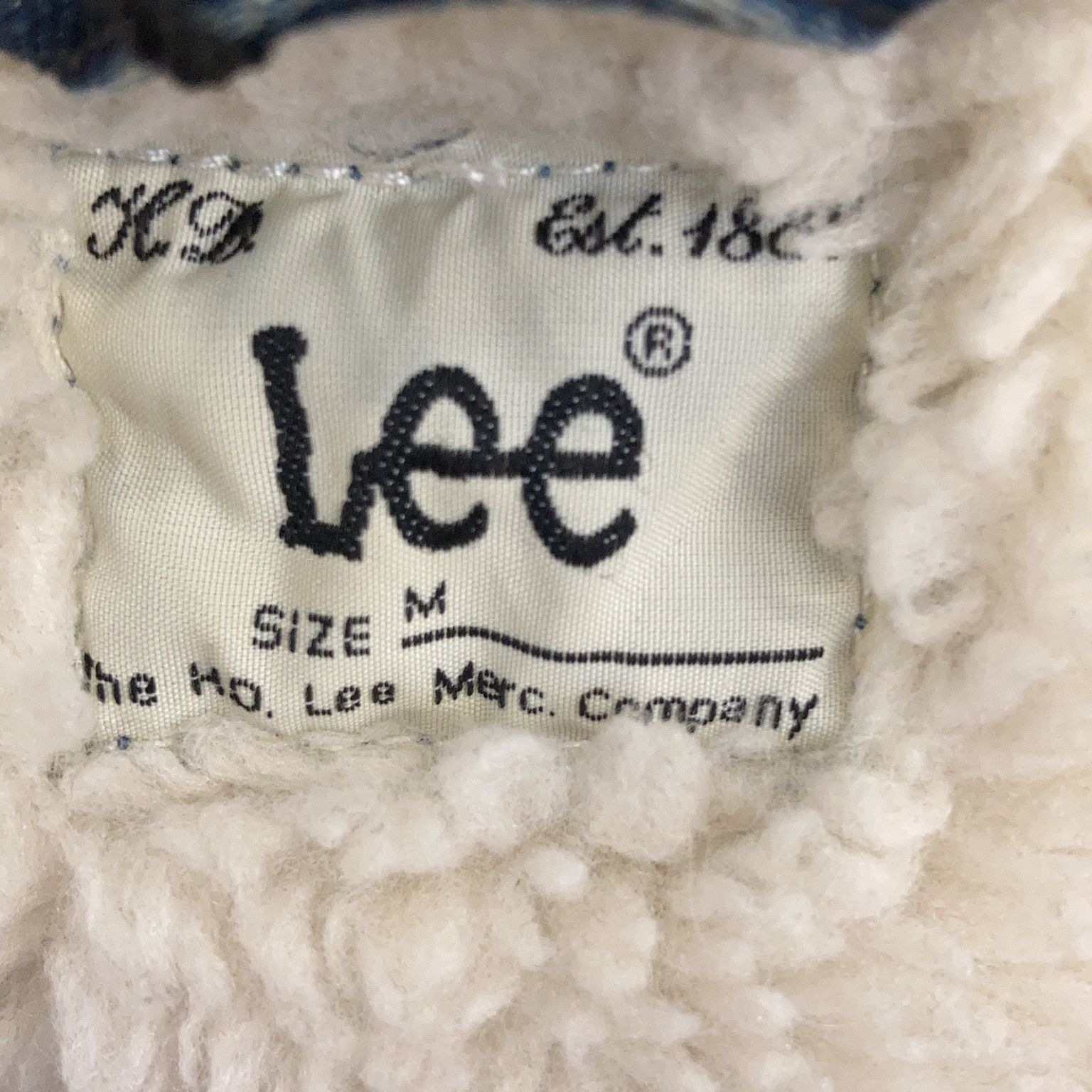 Lee