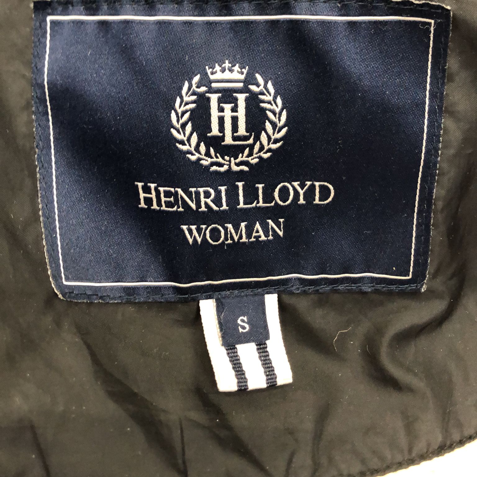 Henri Lloyd Woman