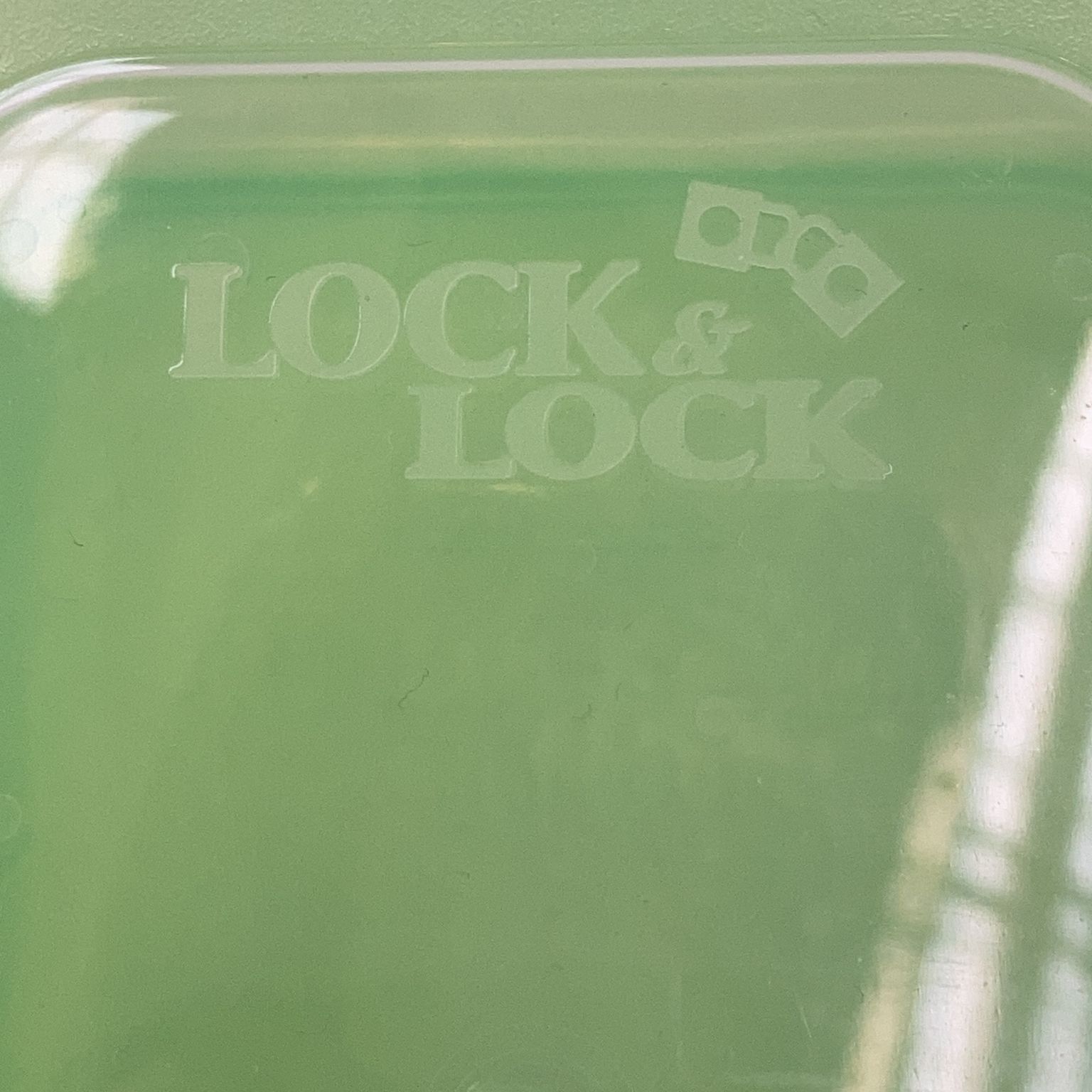 Lock  Lock