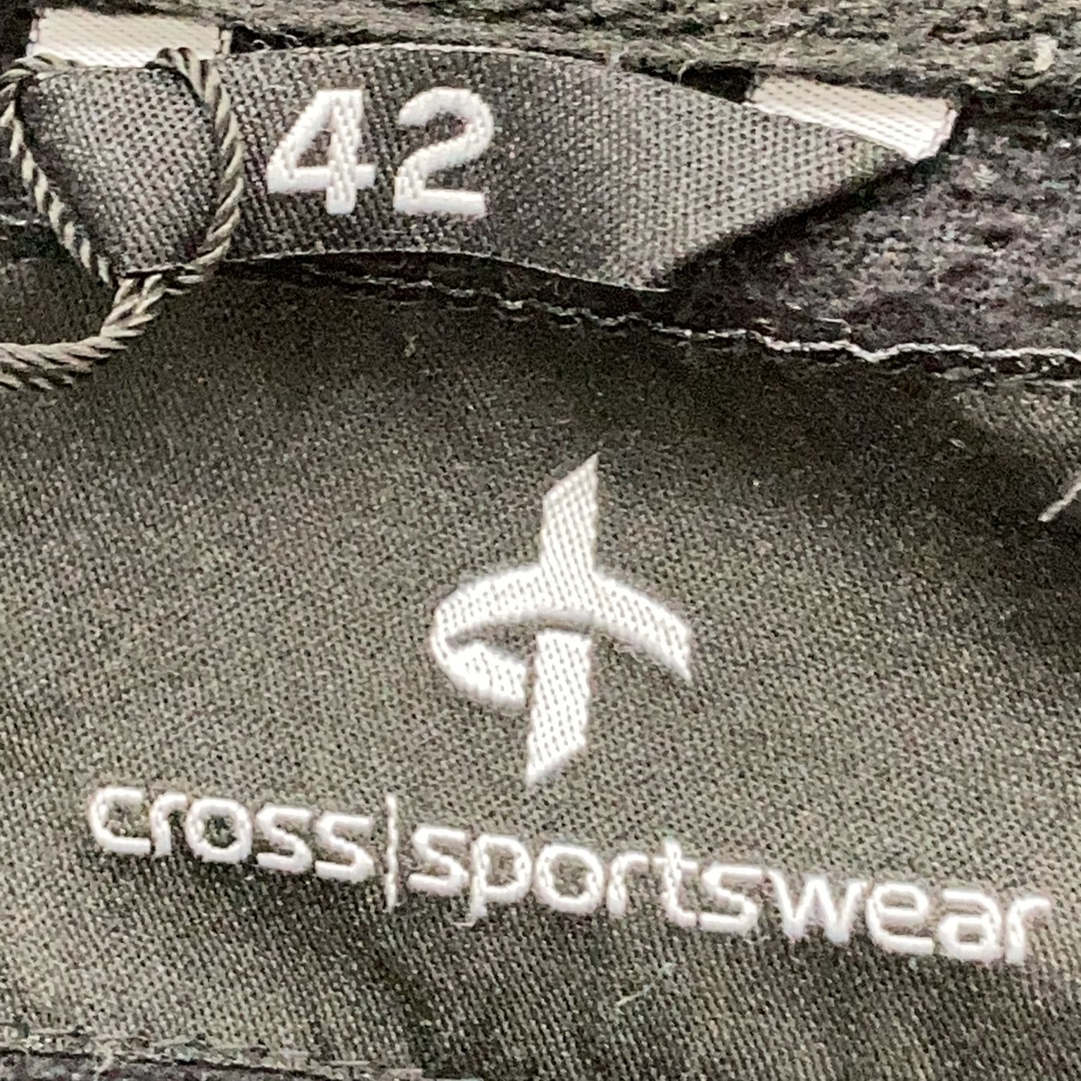 Cross Sportswear