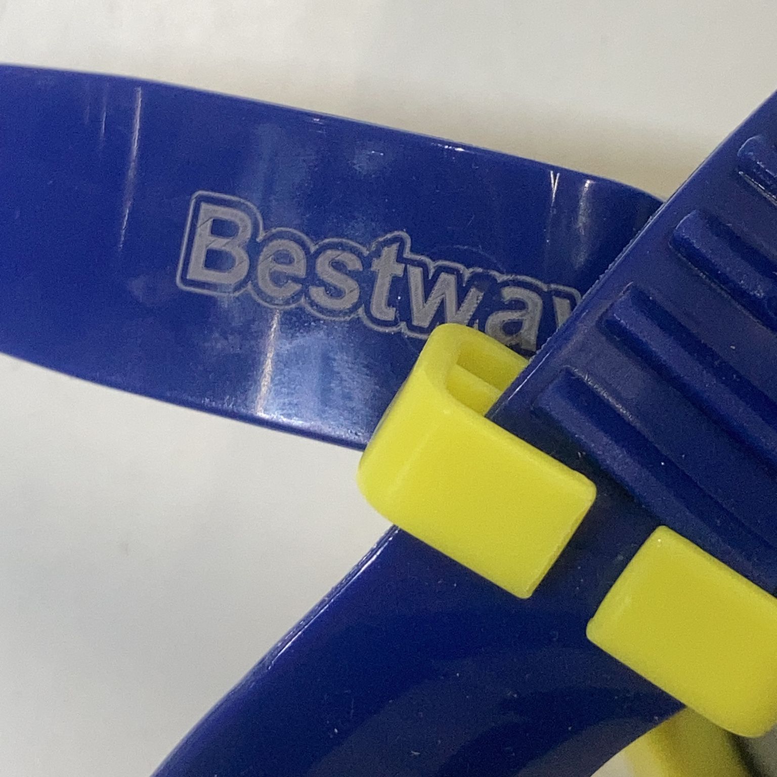 Bestway