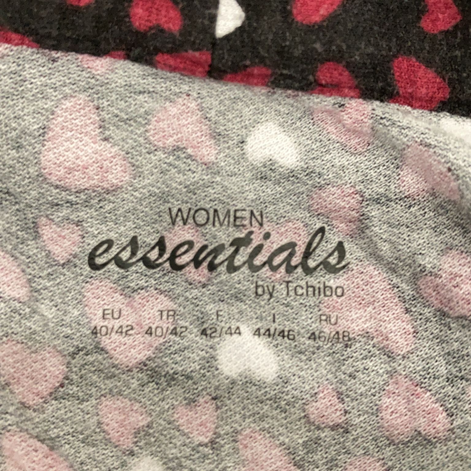 Women Essentials by Tchibo