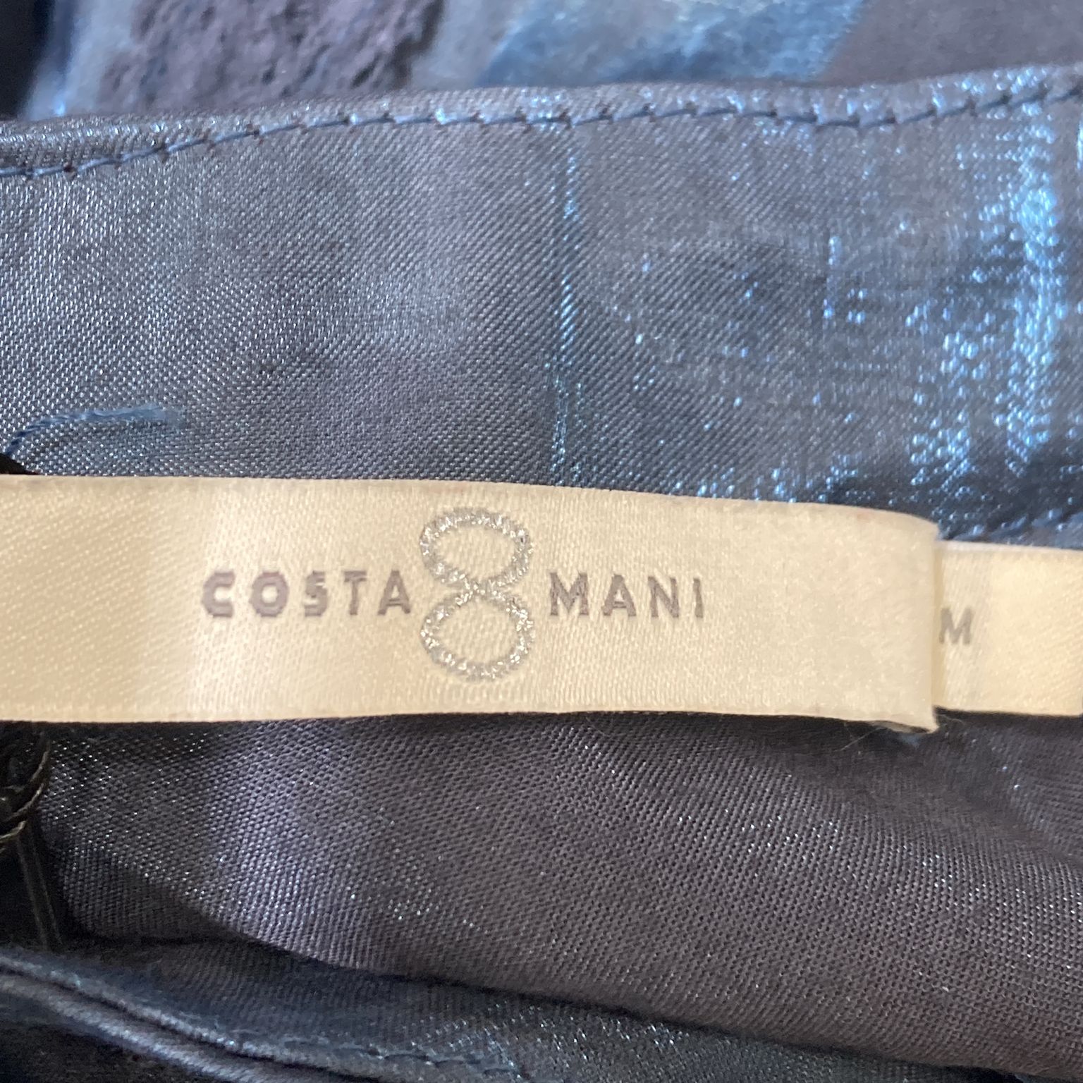 Costa 8 Mani