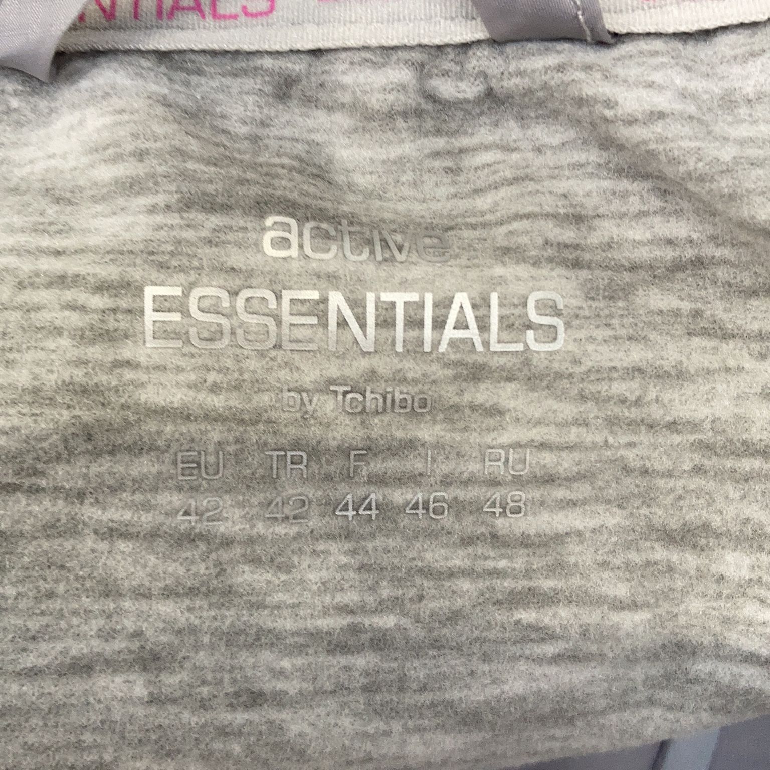 Active Essentials by Tchibo