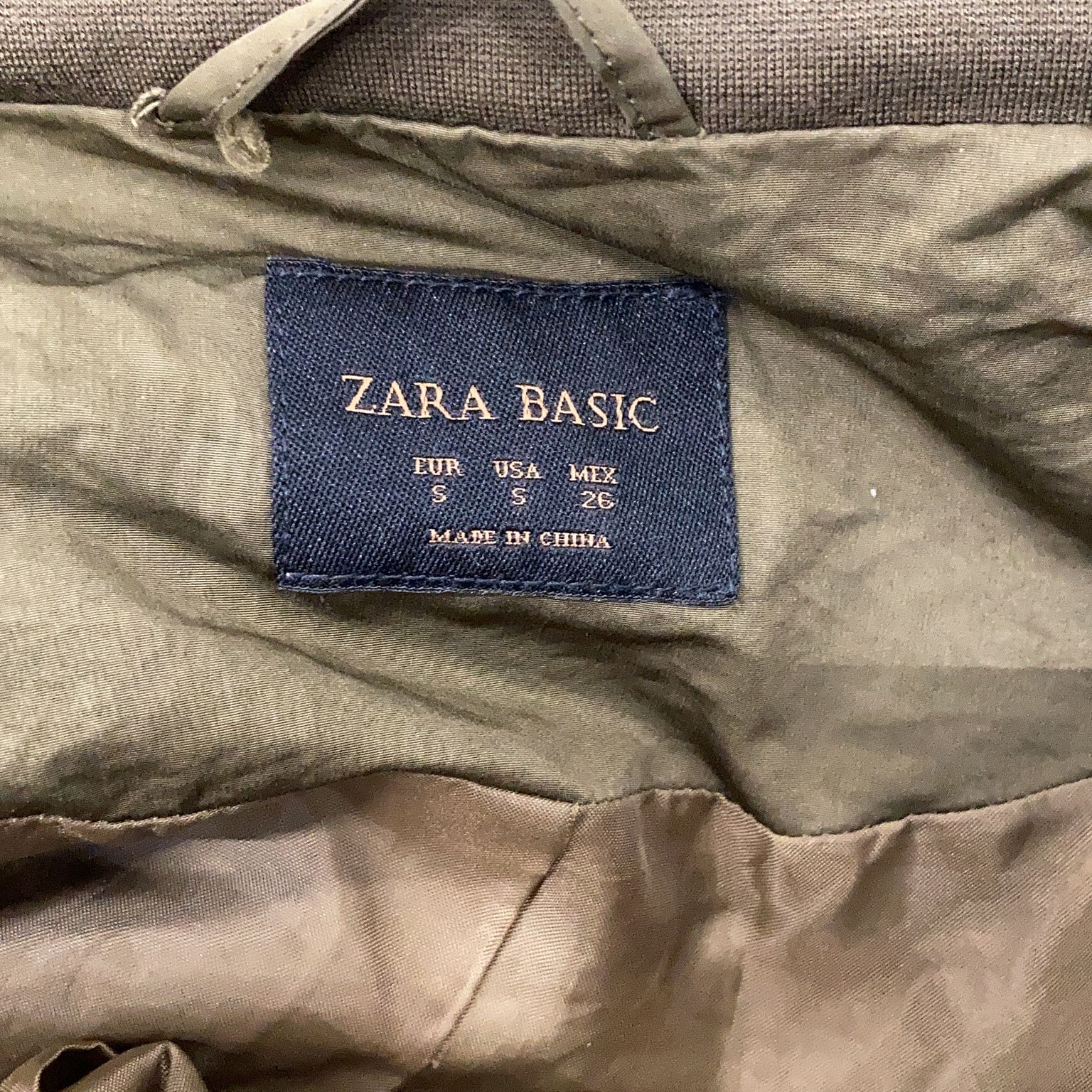 Zara Basic