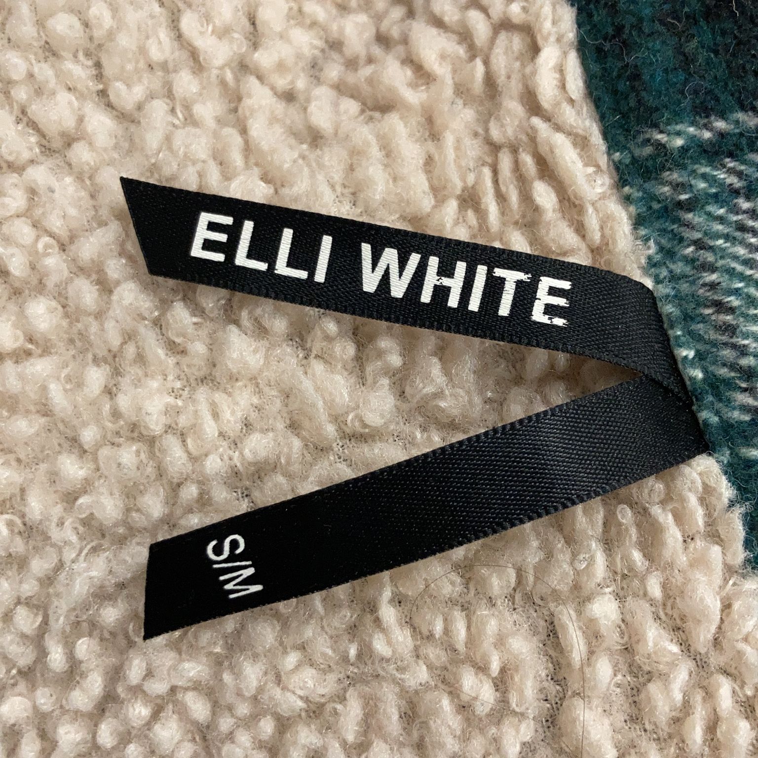 Elli White