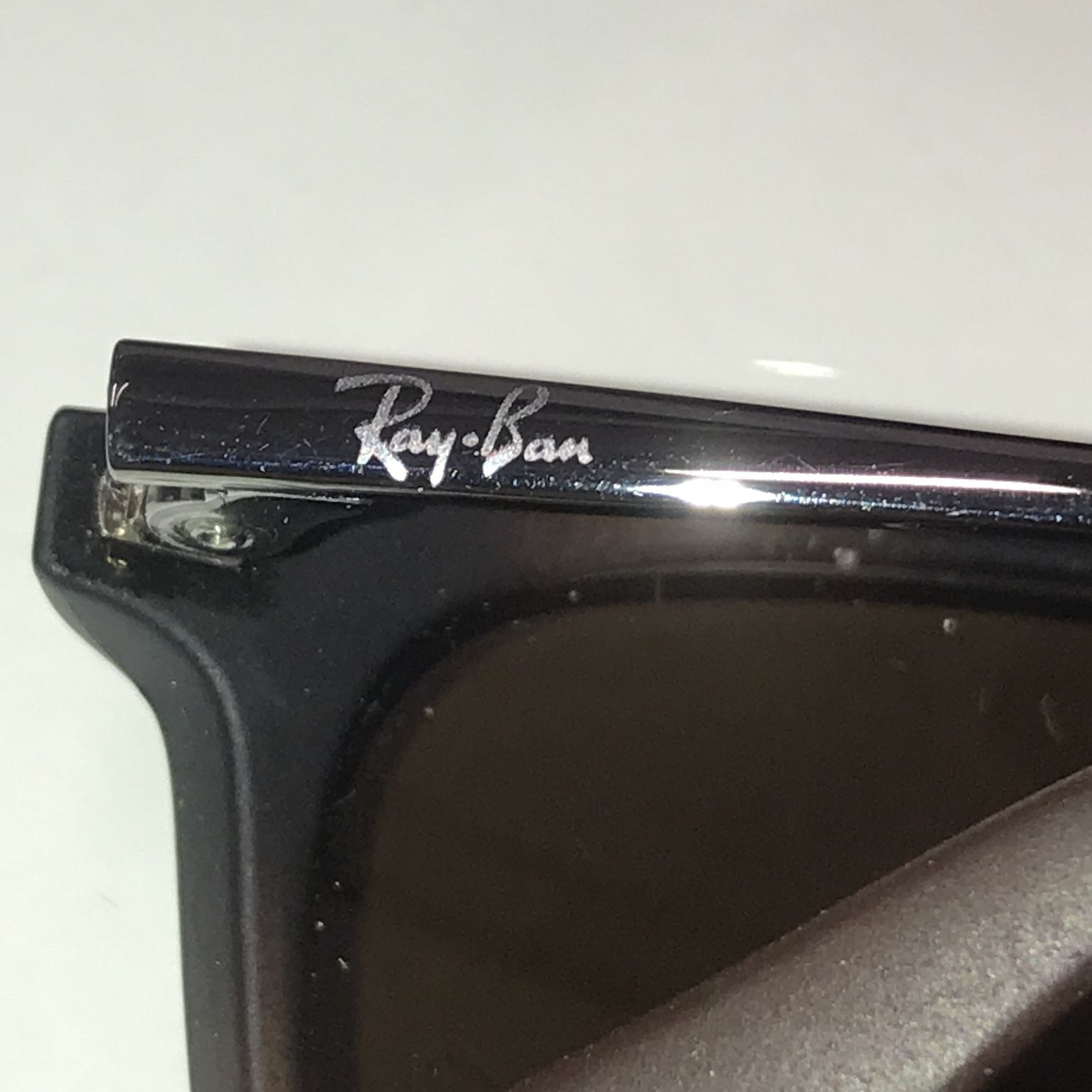 Ray-Ban