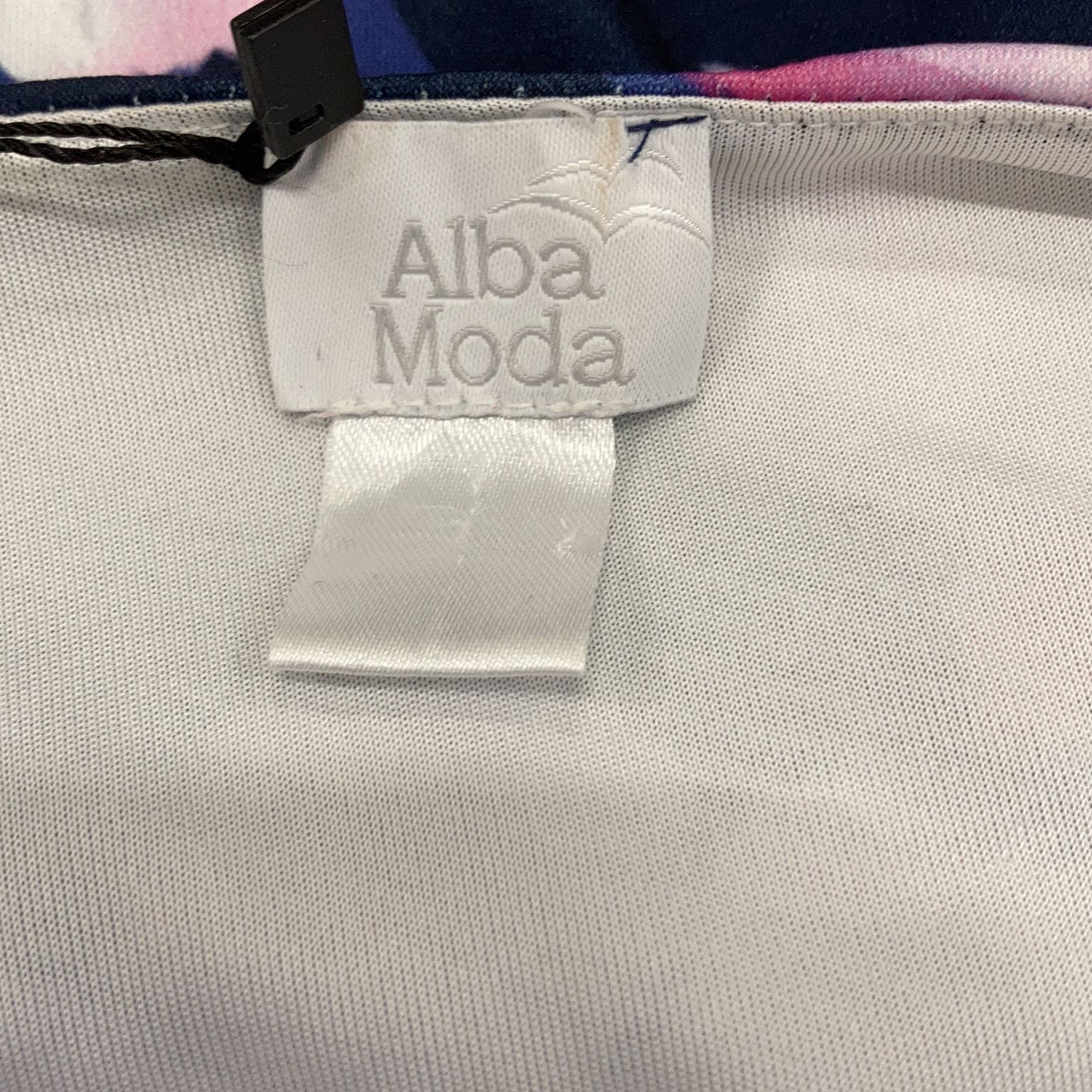 Alba Moda