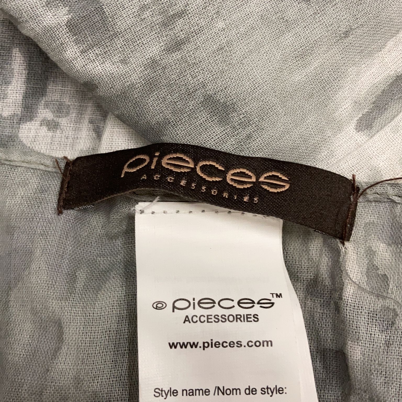 Pieces Accessories