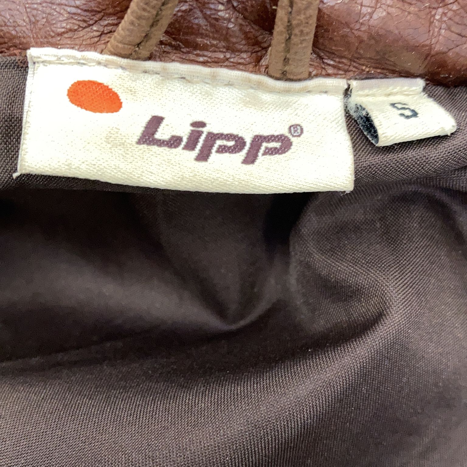 Lipp