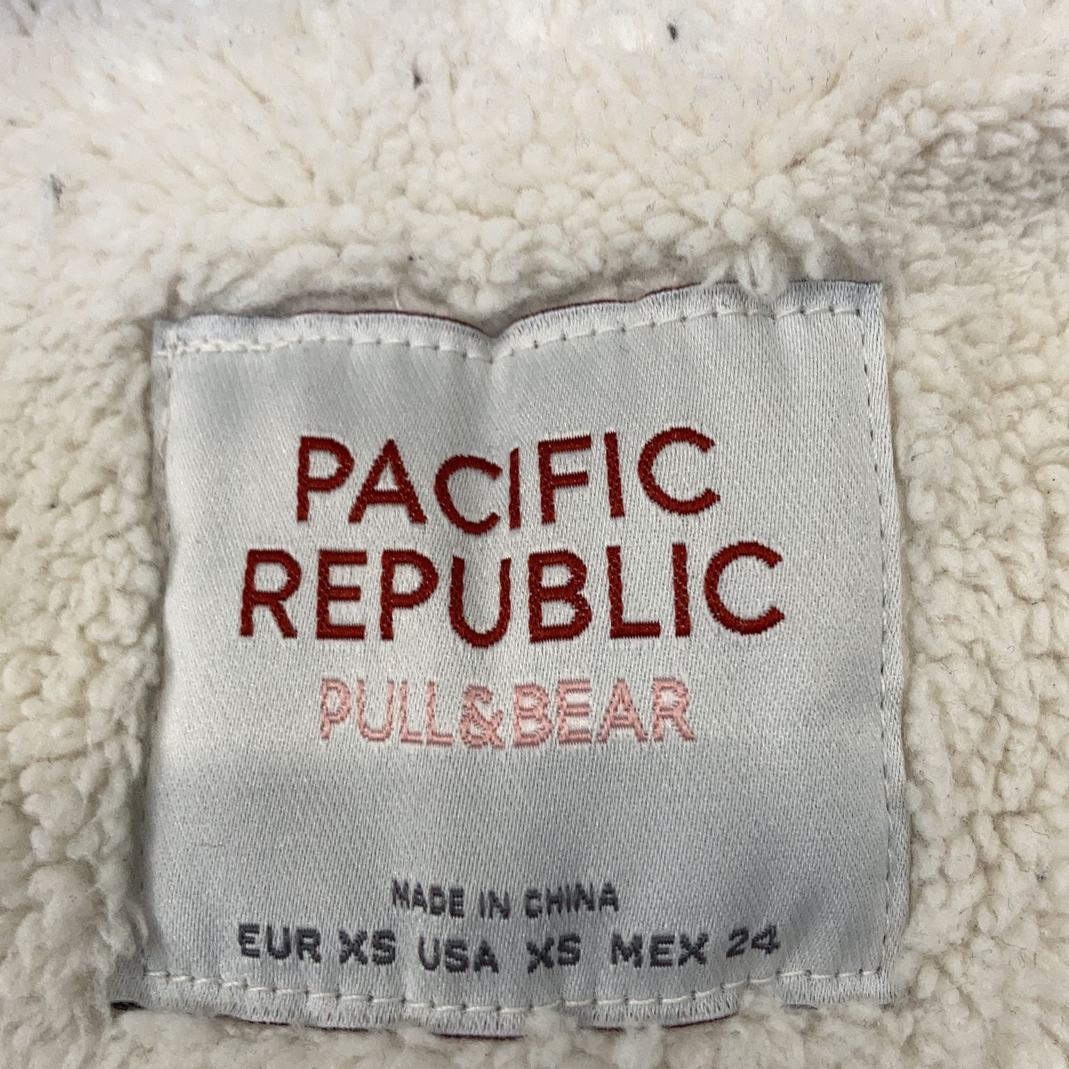 Pacific Republic Pull  Bear