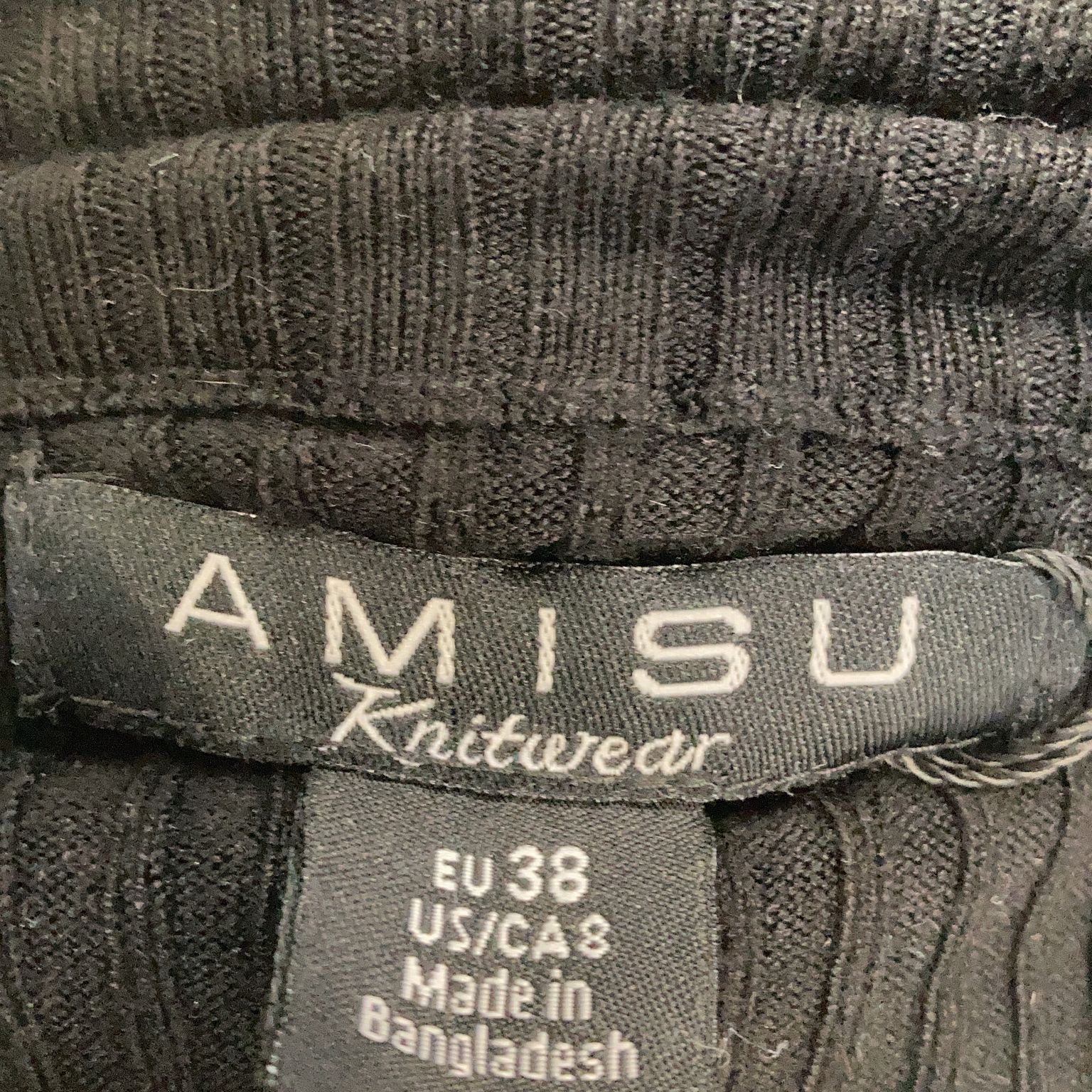 Amisu Knitwear