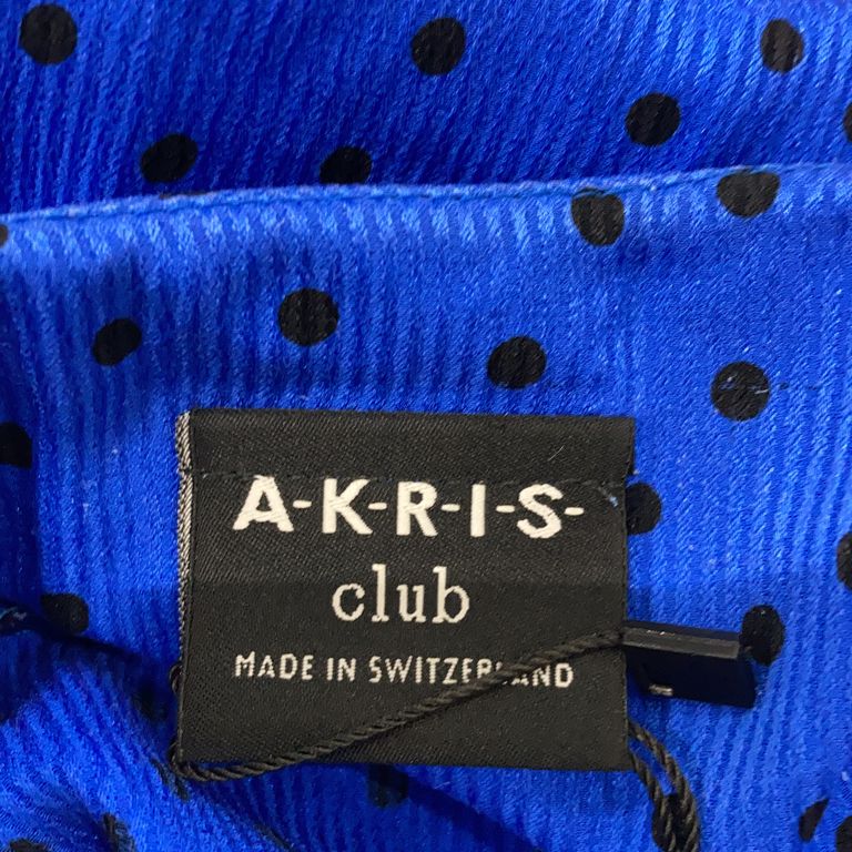 Akris