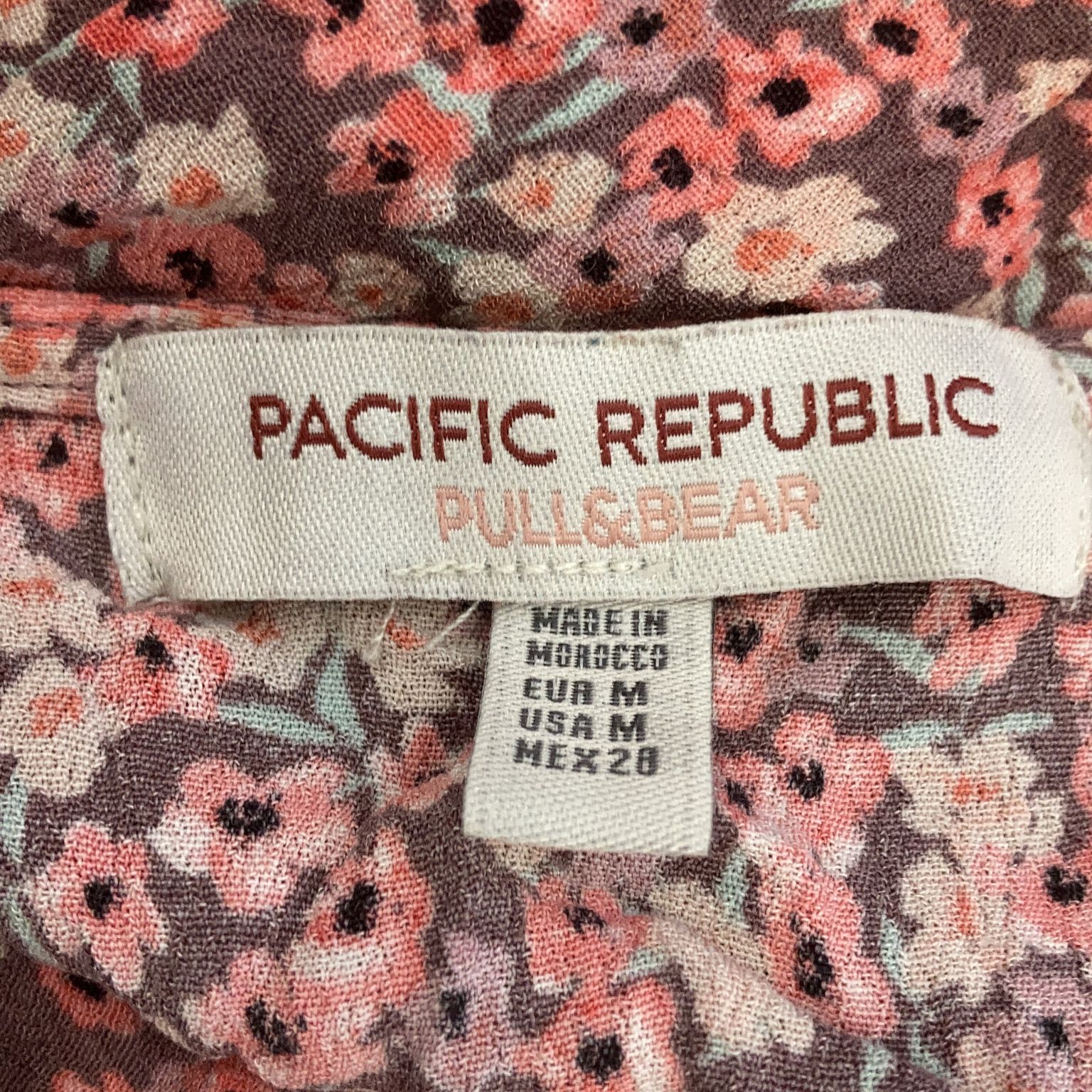 Pacific Republic Pull  Bear