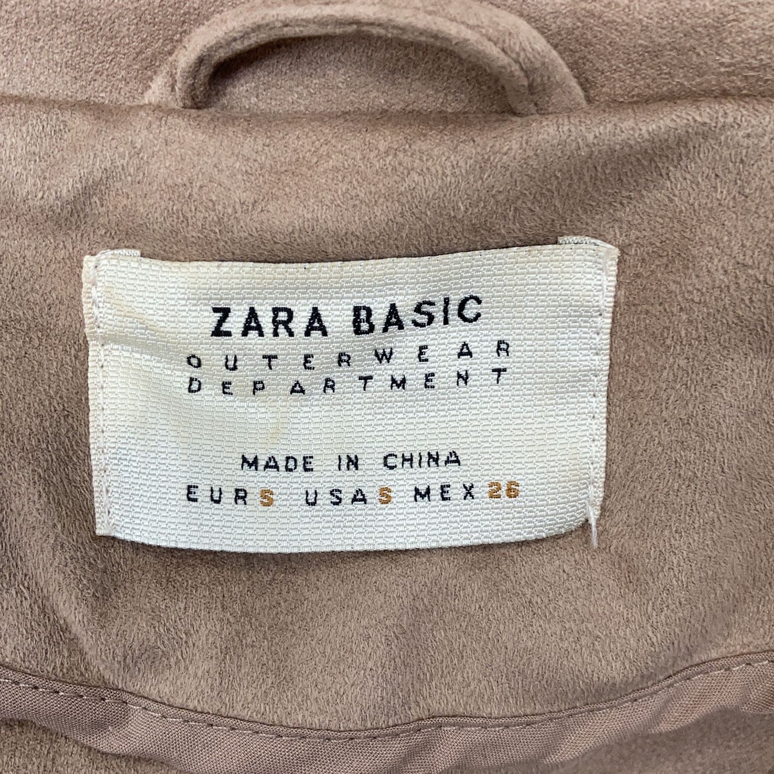 Zara Basic