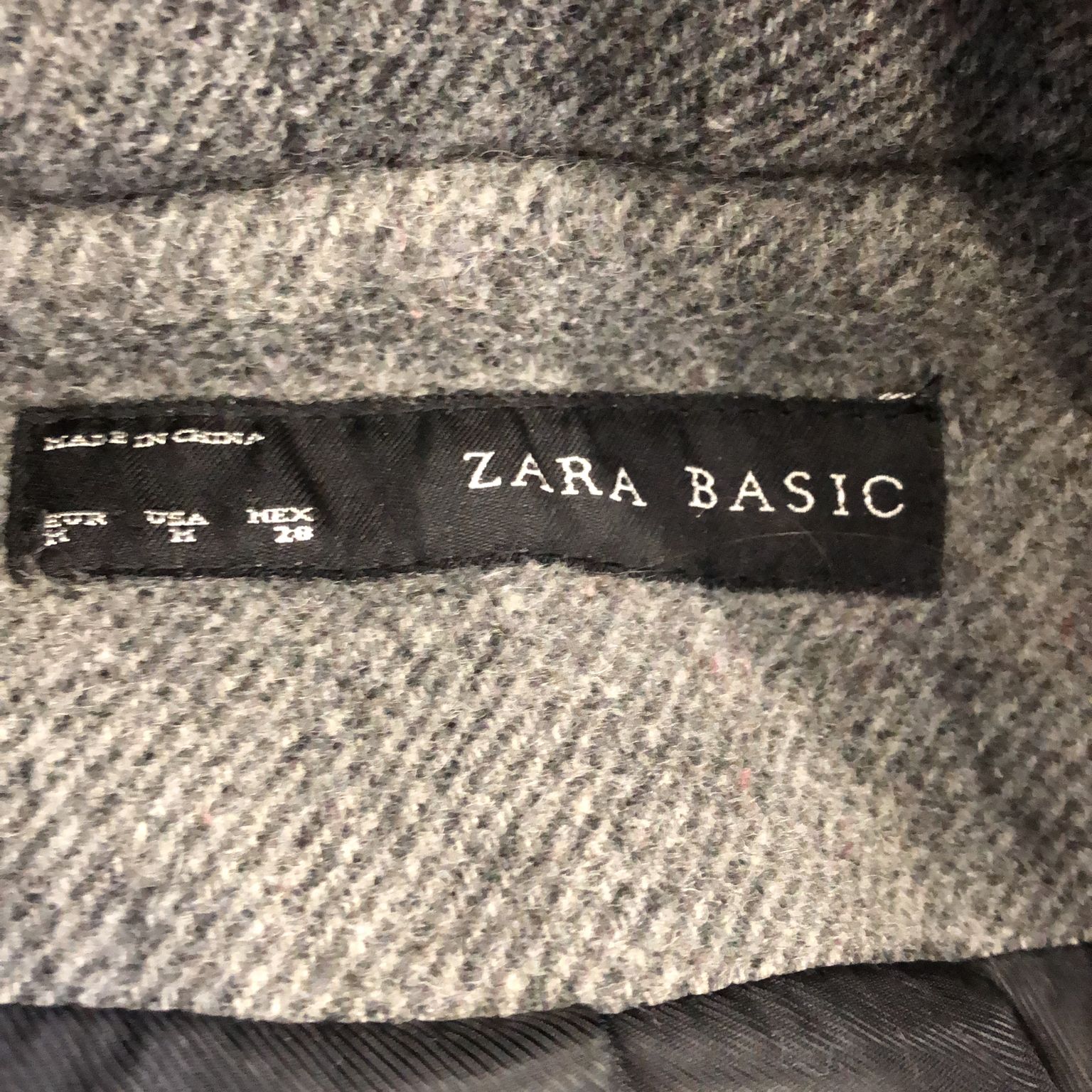 Zara Basic