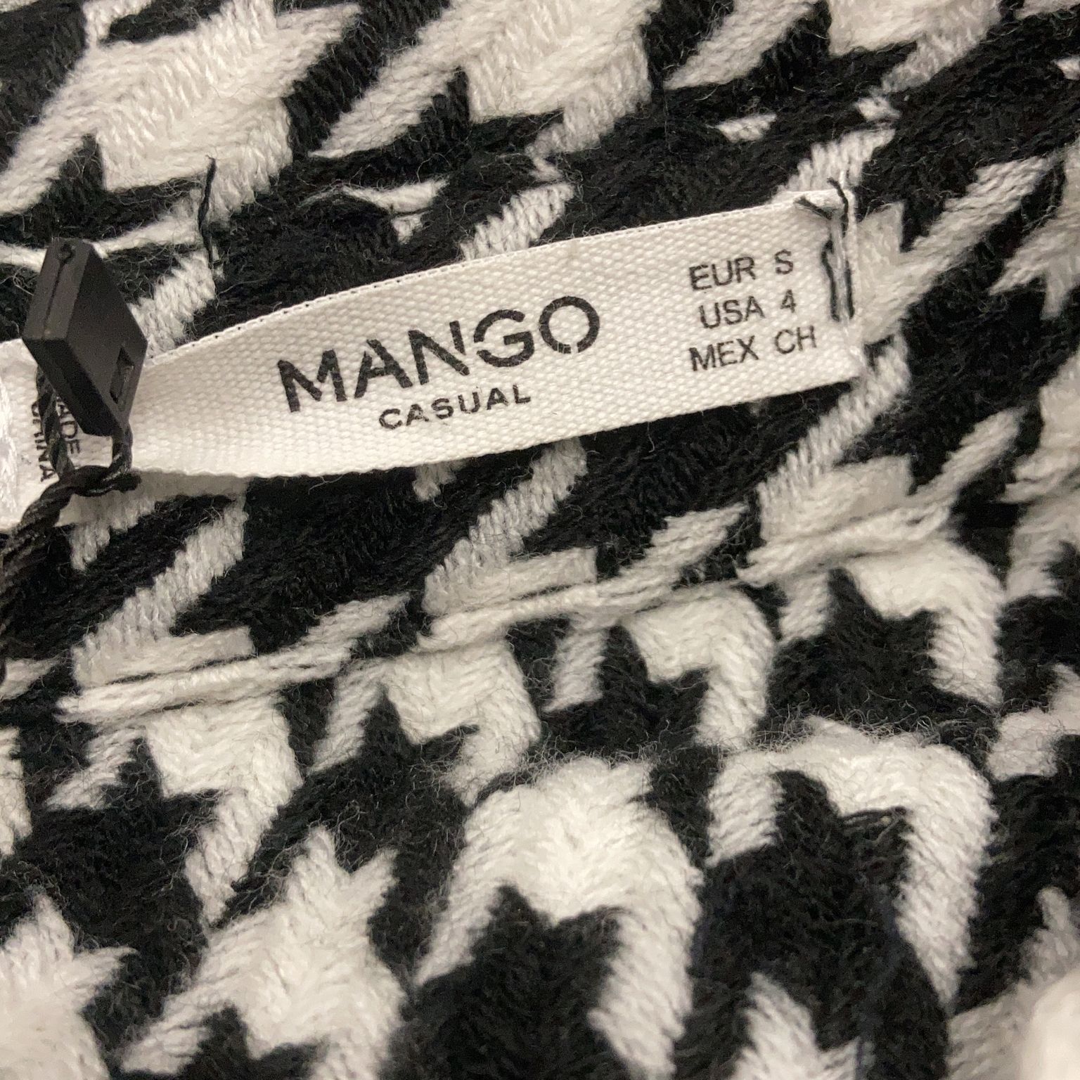 Mango Casual