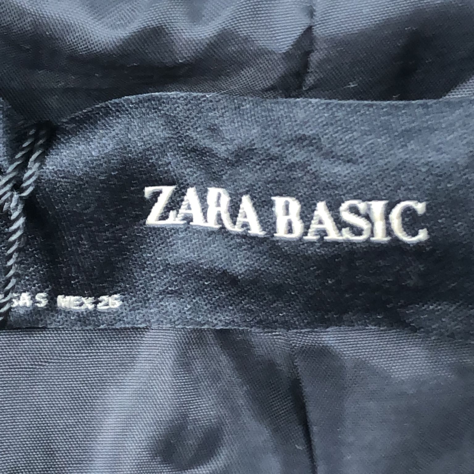 Zara Basic