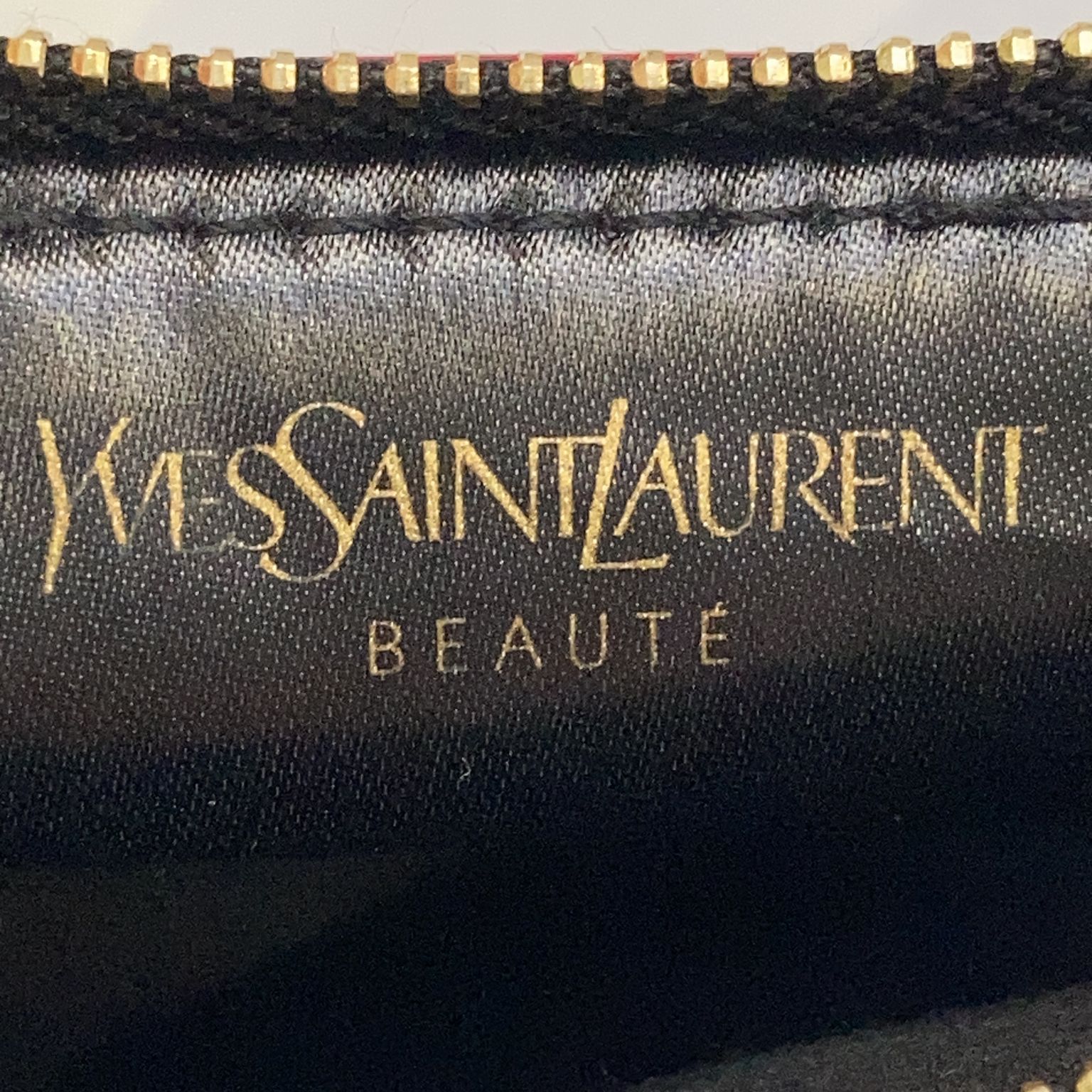 Yves Saint Laurent Beauté