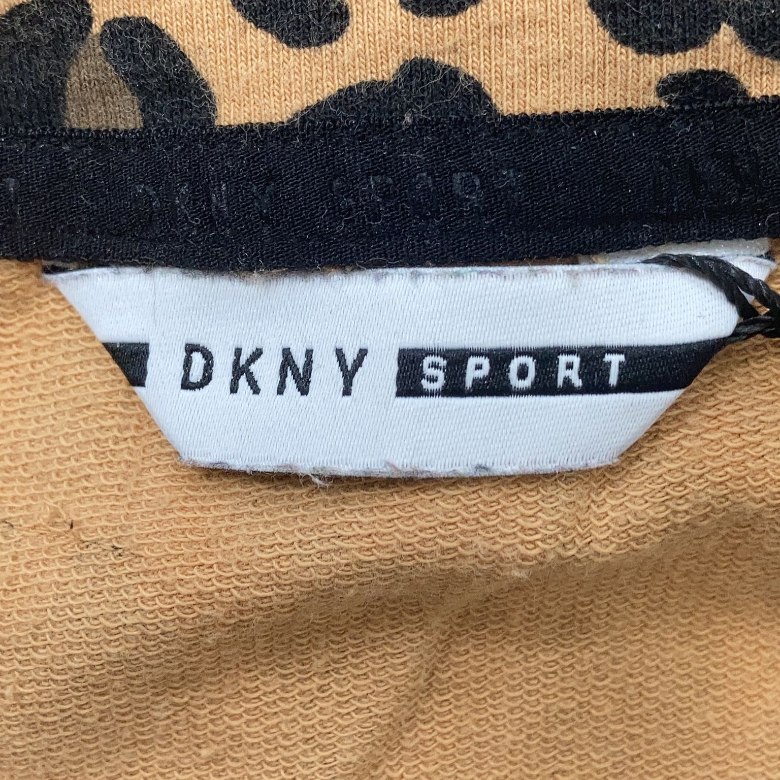 DKNY