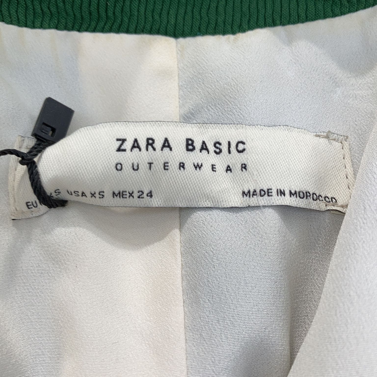 Zara Basic