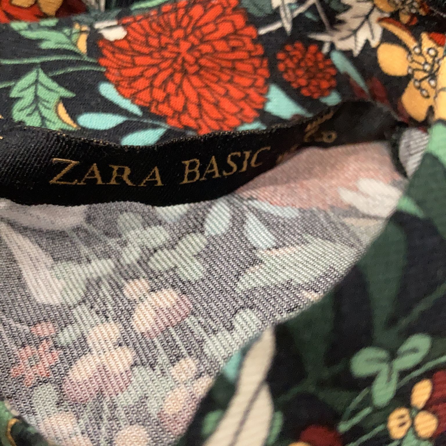 Zara Basic