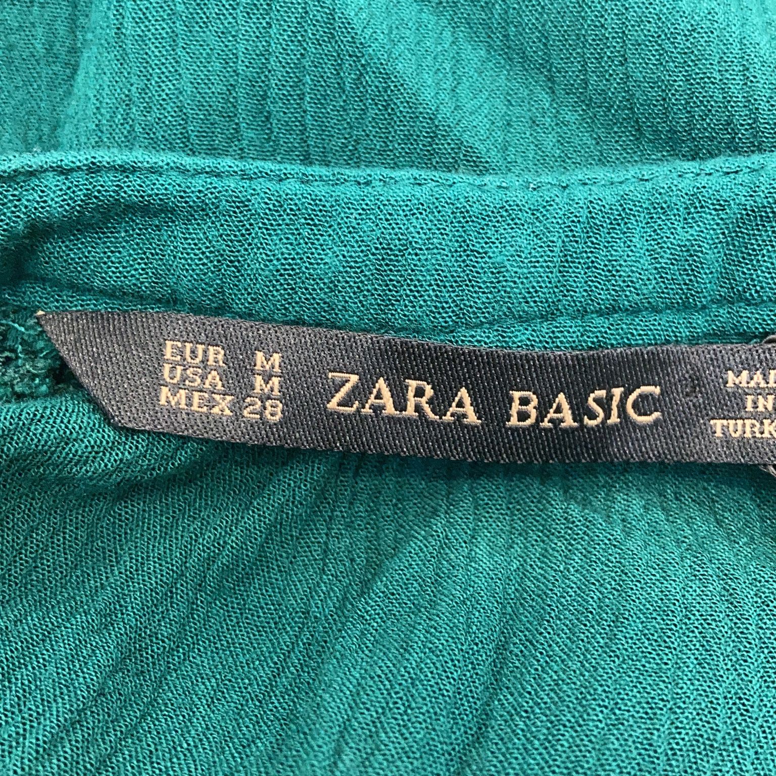 Zara Basic