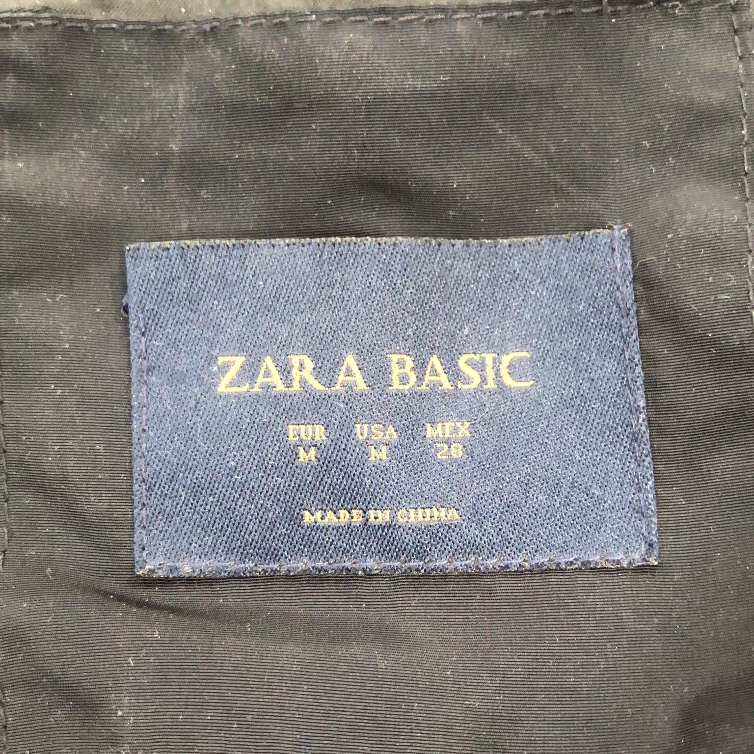 Zara Basic