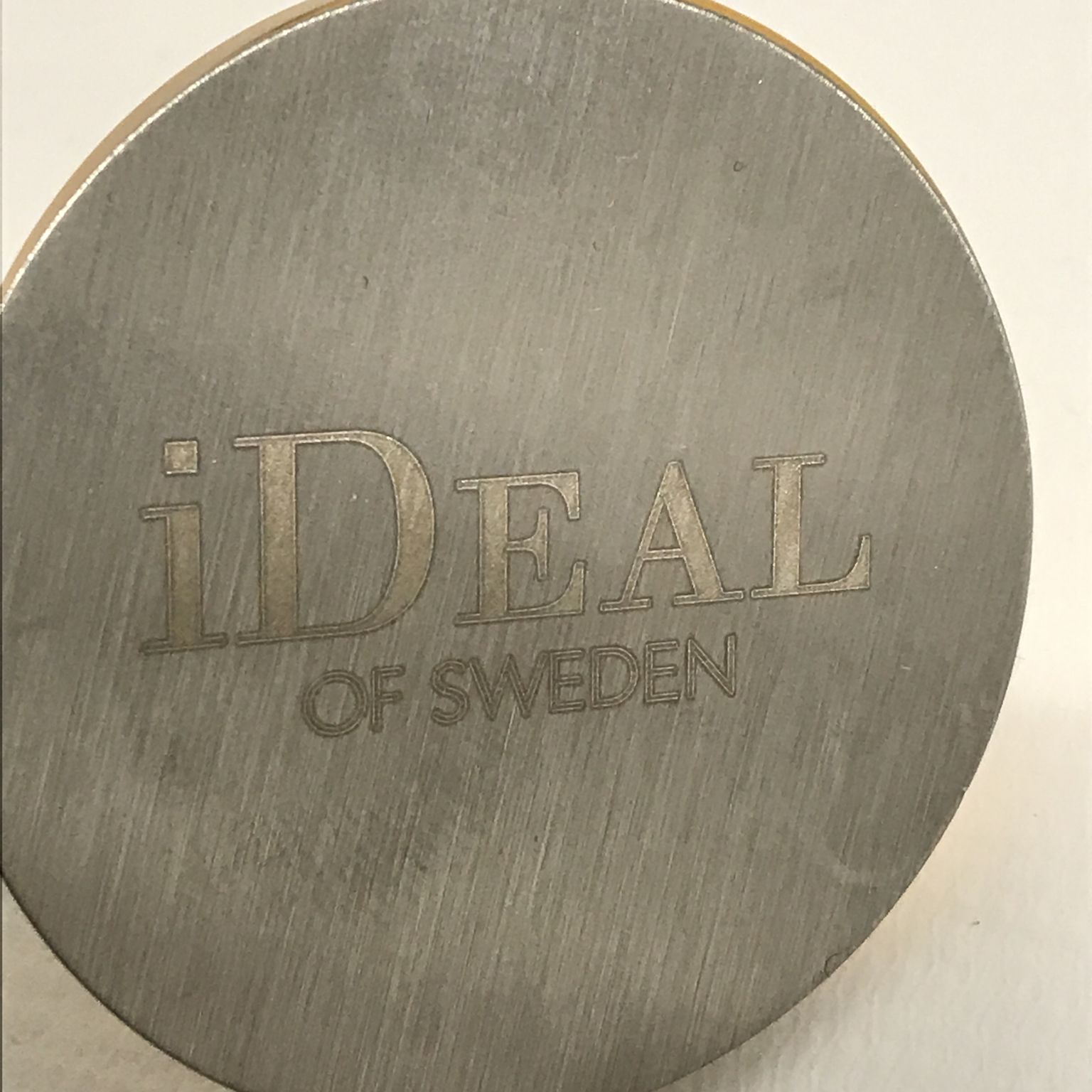 iDeal of Sweden