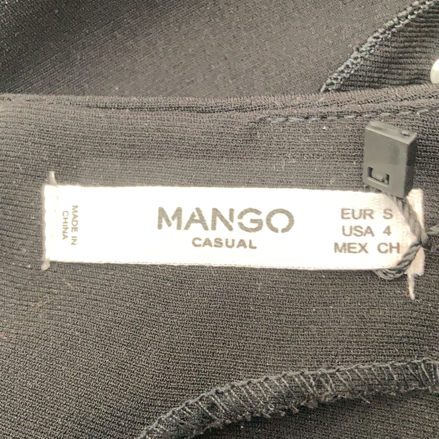 Mango Casual