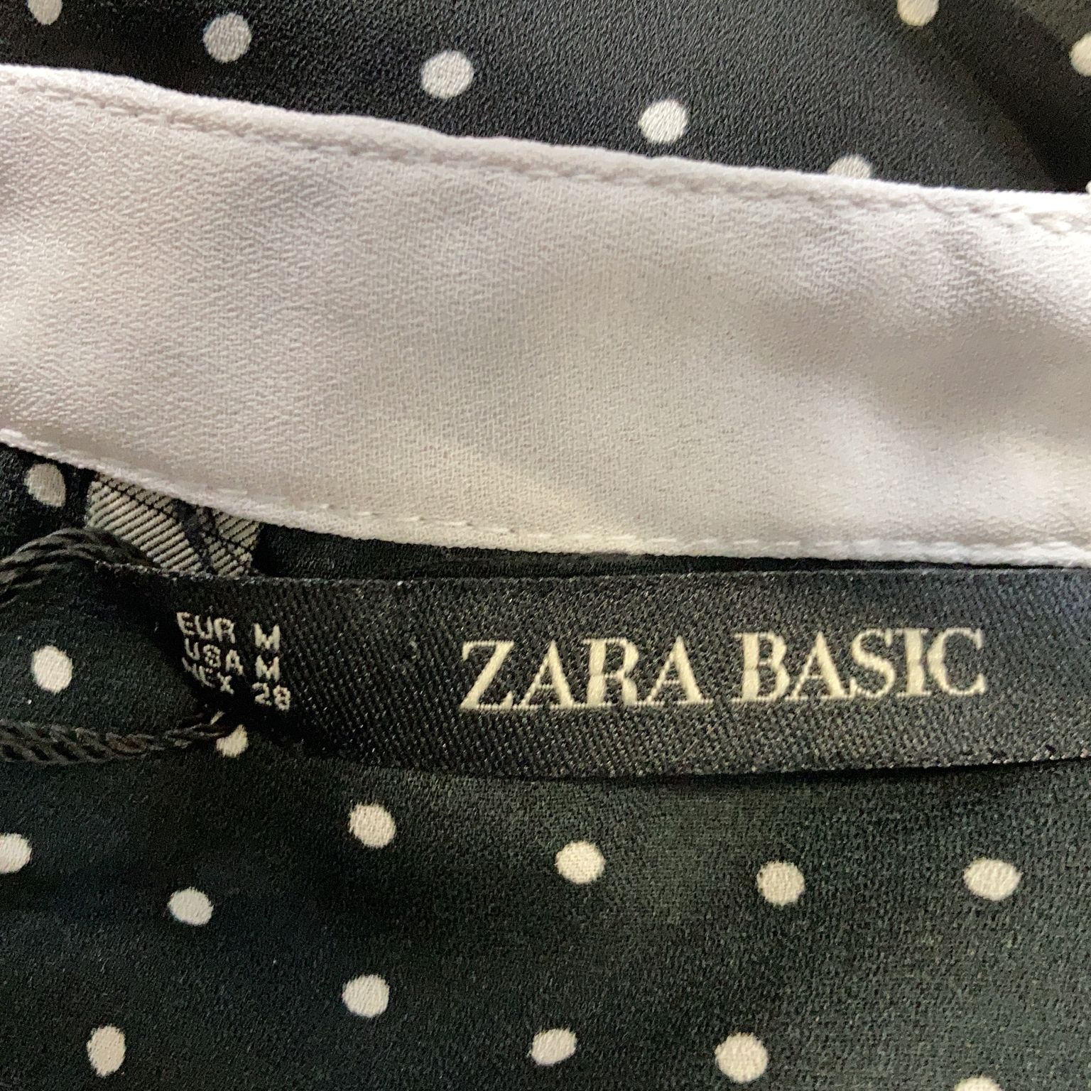 Zara Basic