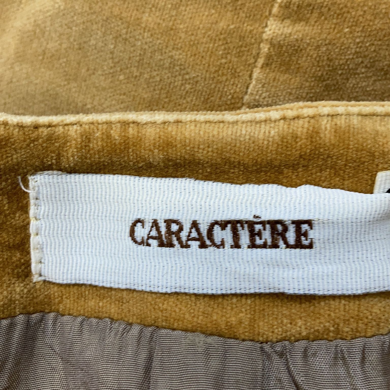 Caractère