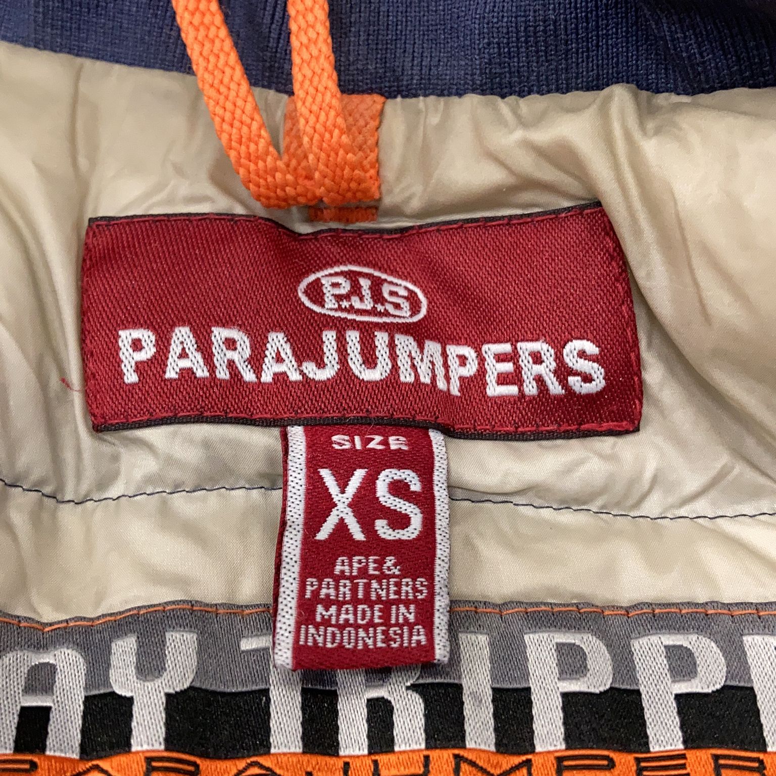 Parajumpers