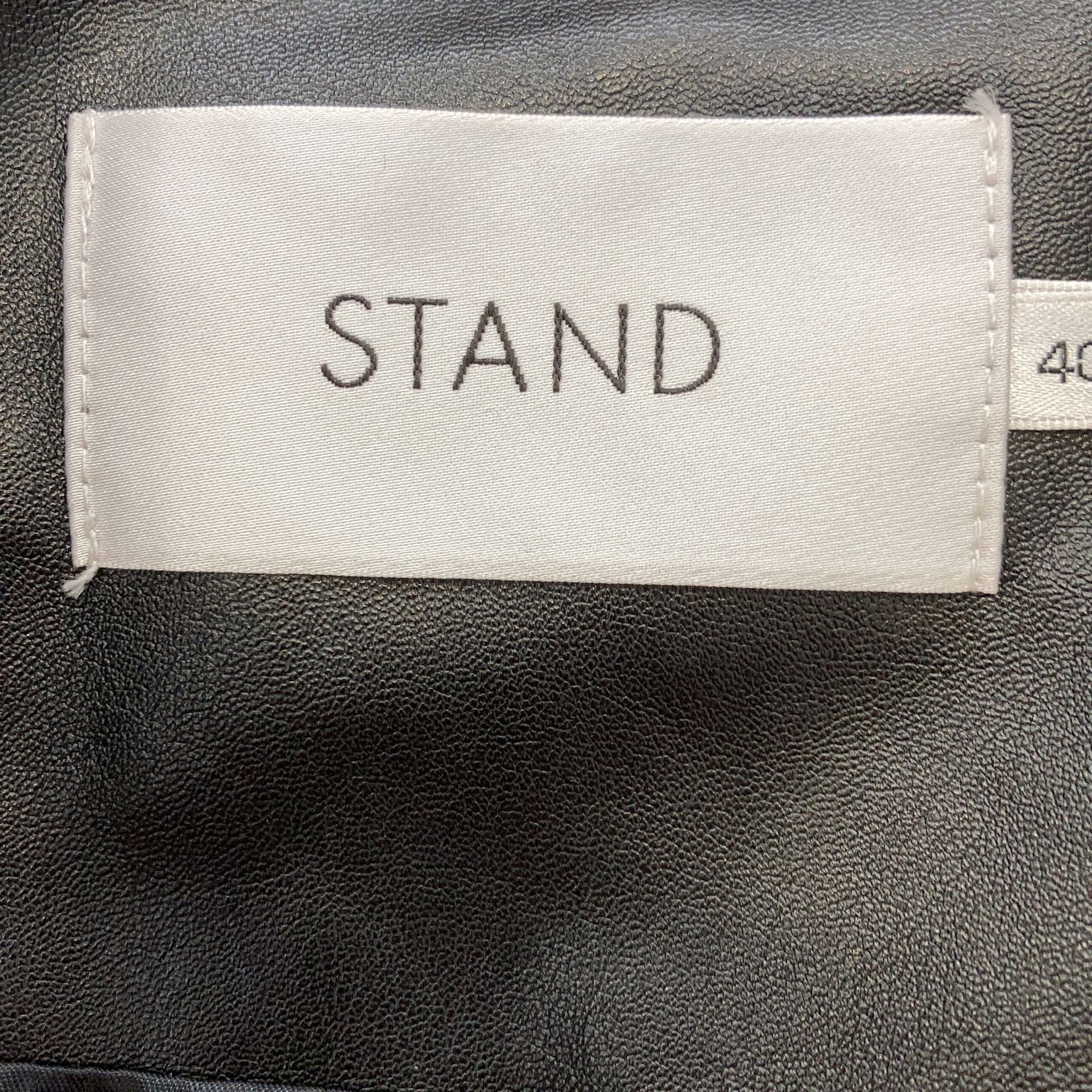 Stand