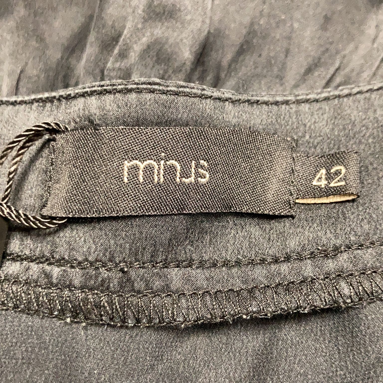 Minus