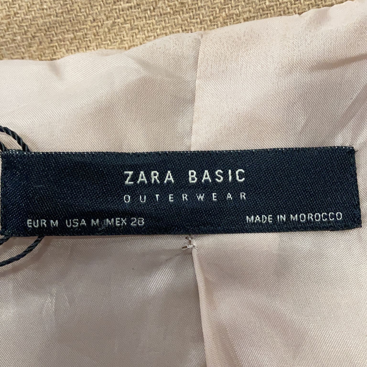 Zara Basic