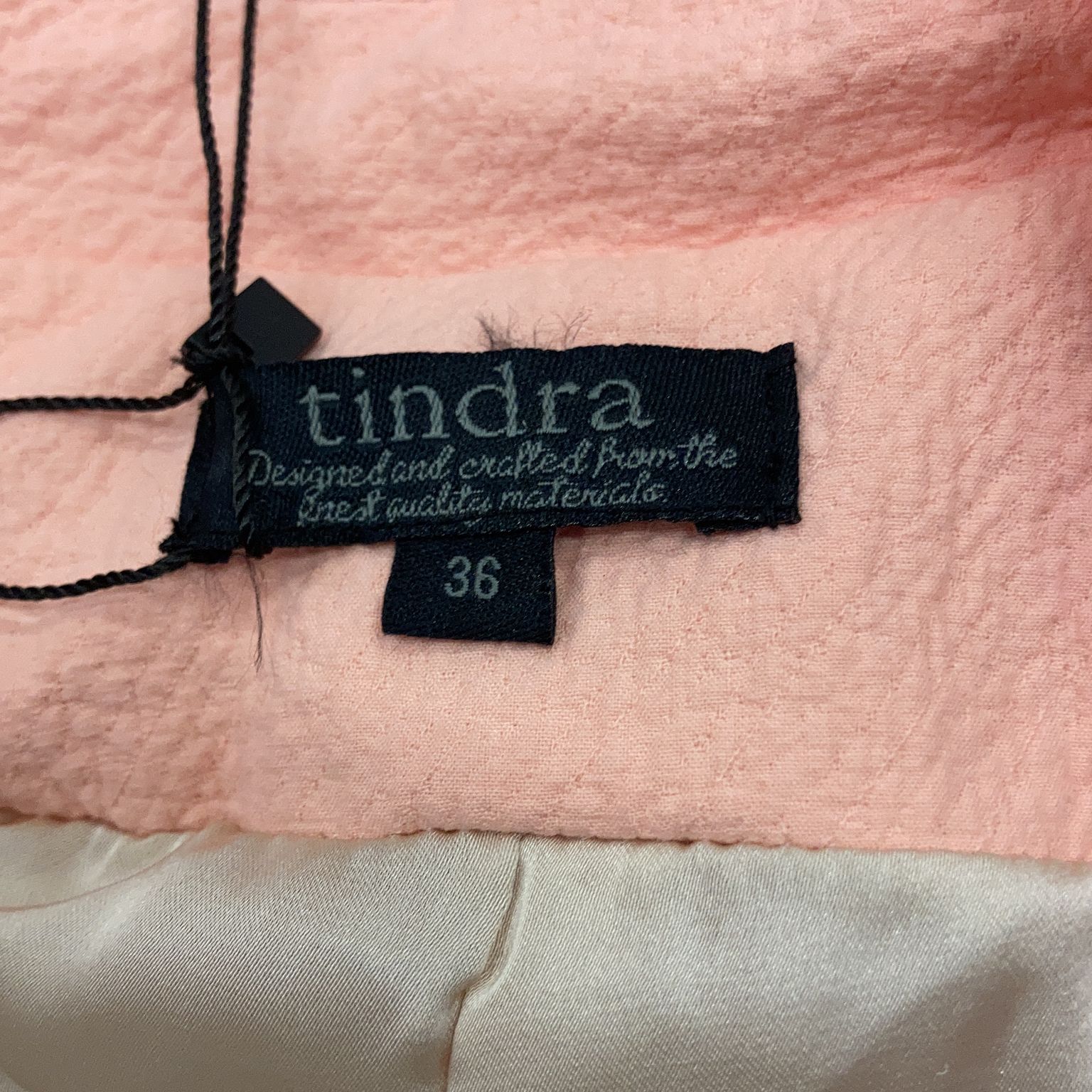 Tindra