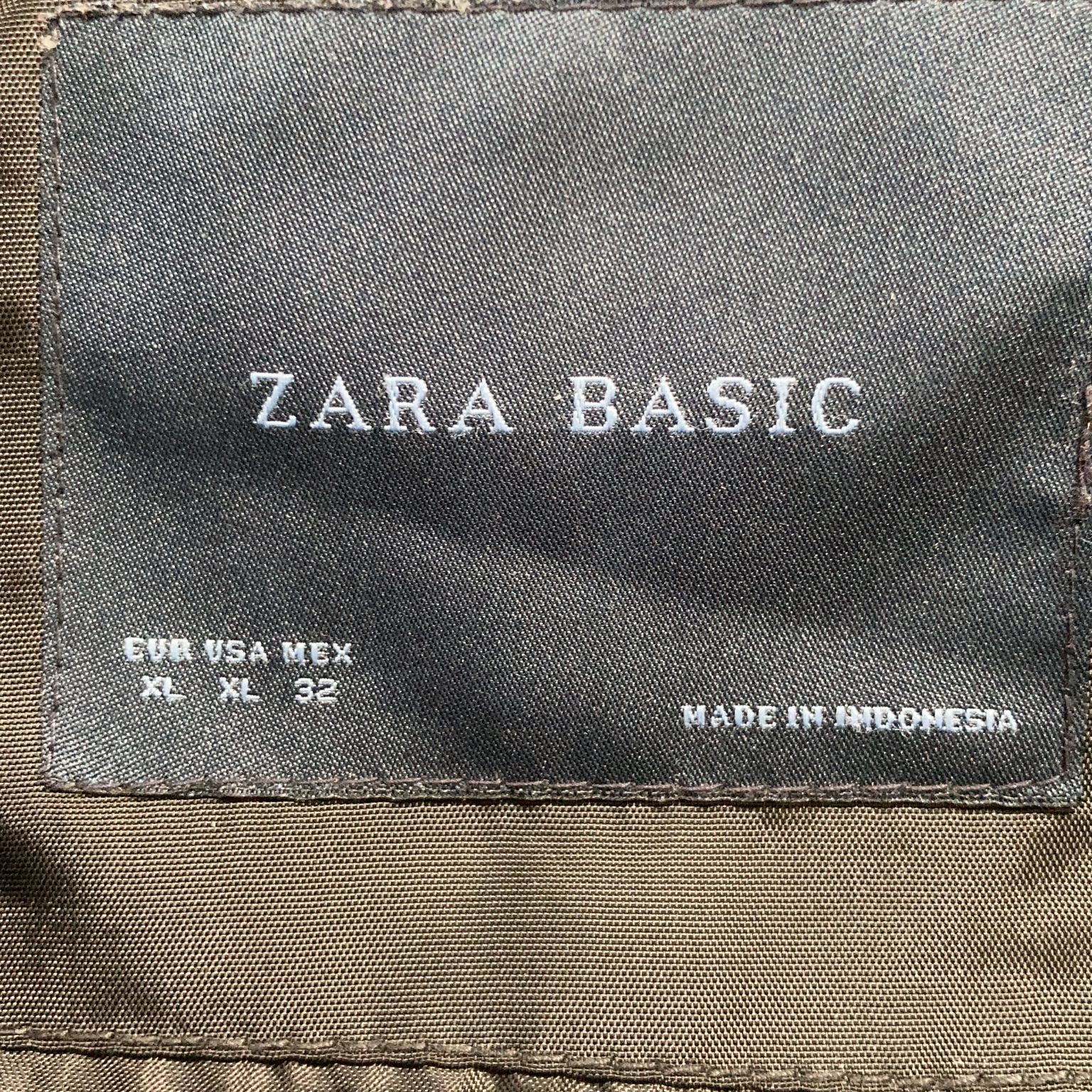 Zara Basic