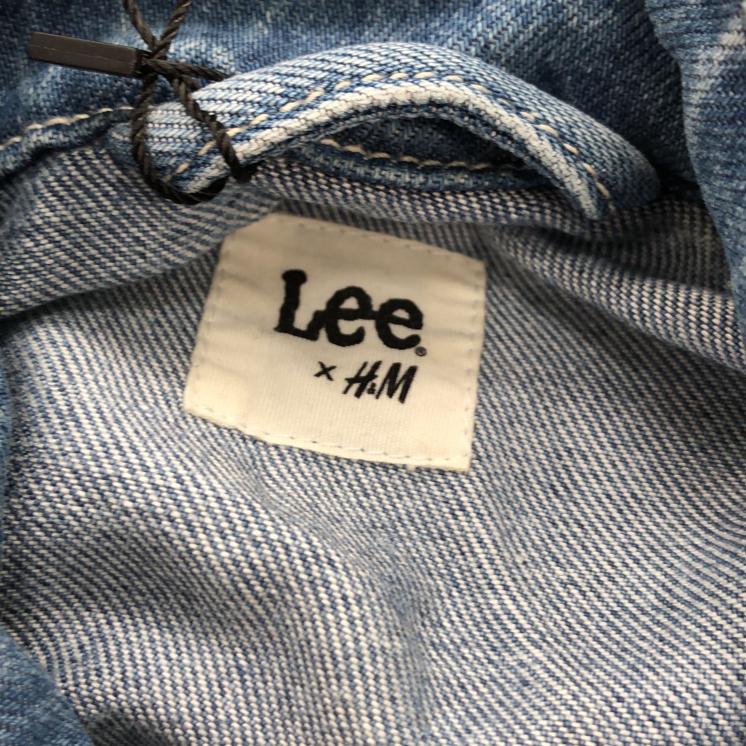 Lee x HM