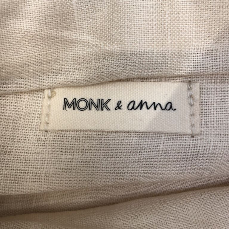 Monk  Anna