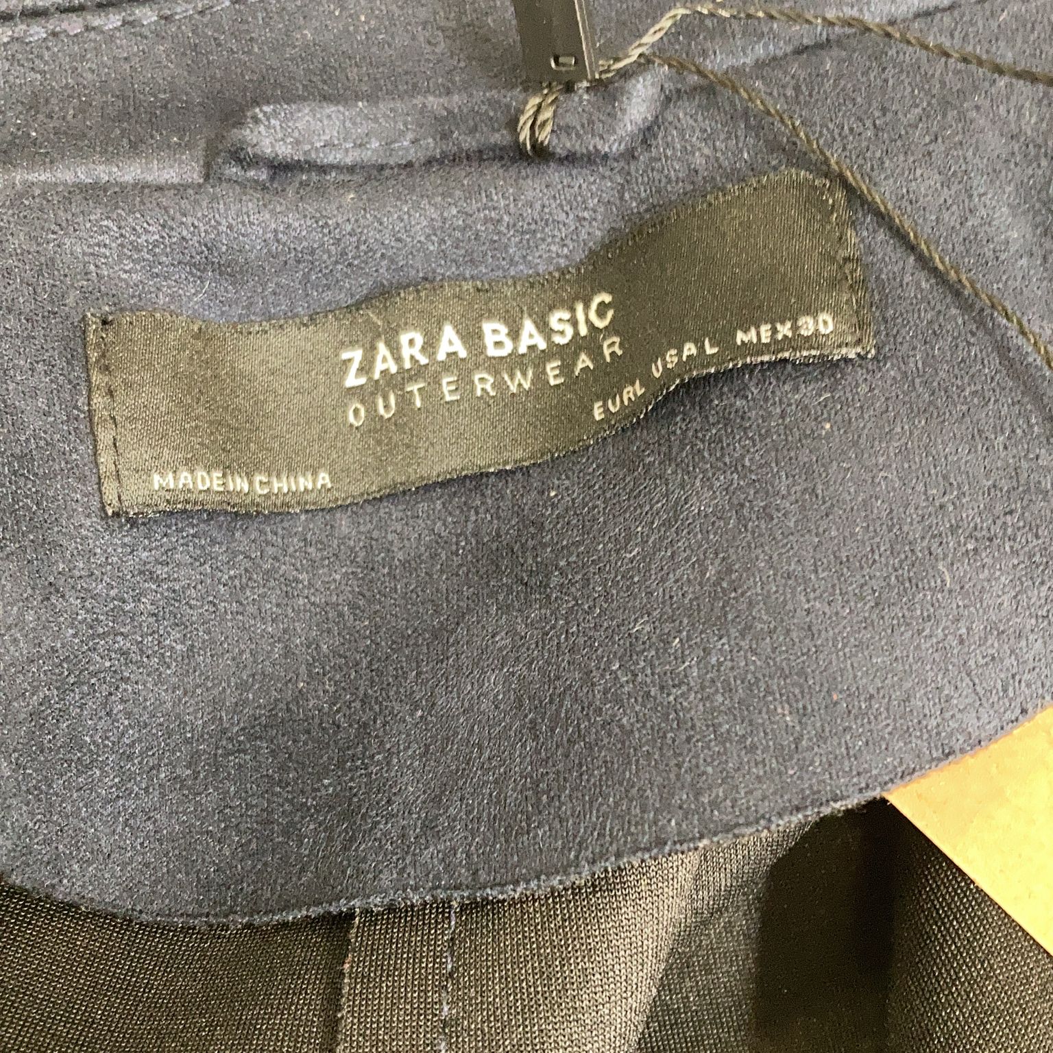 Zara Basic