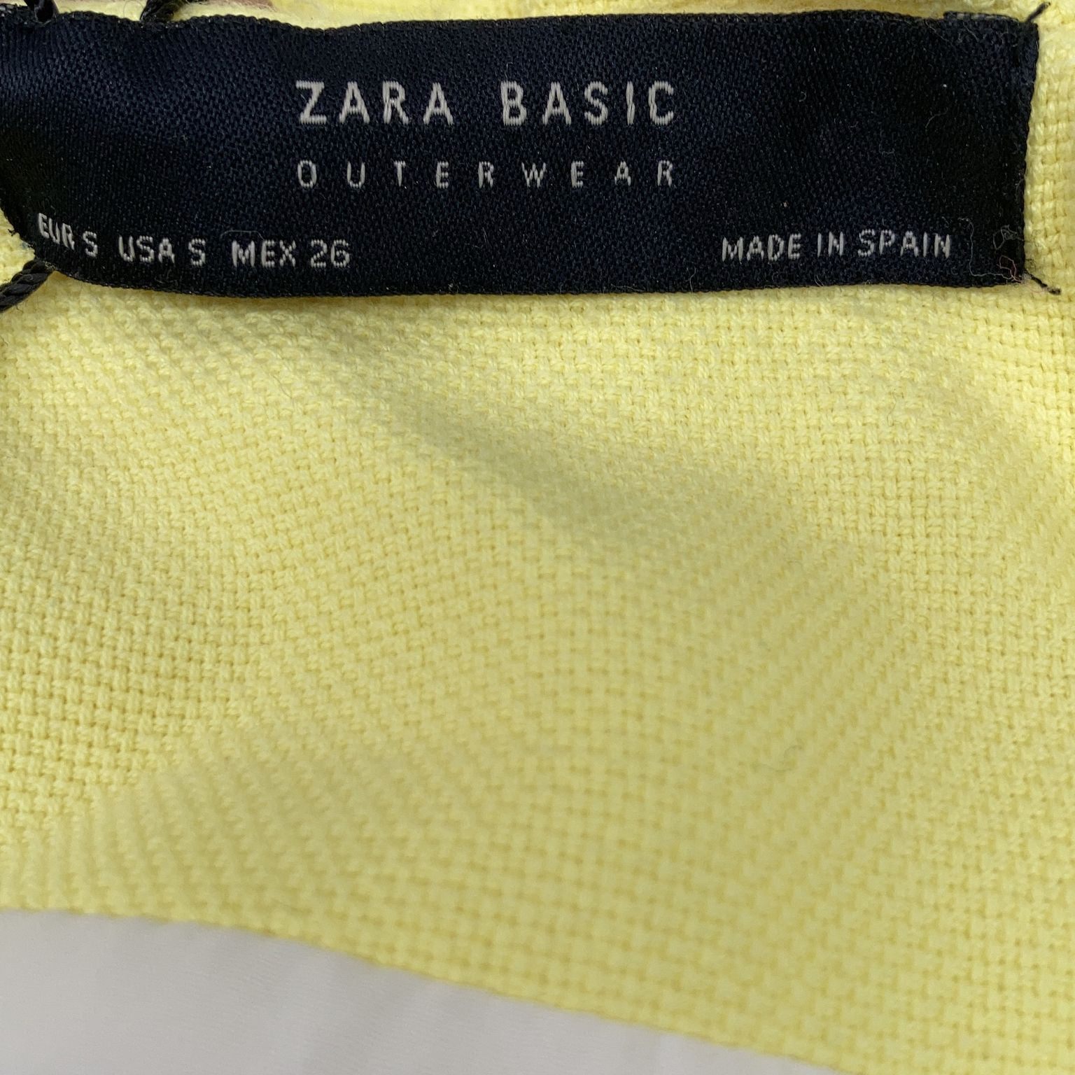 Zara Basic