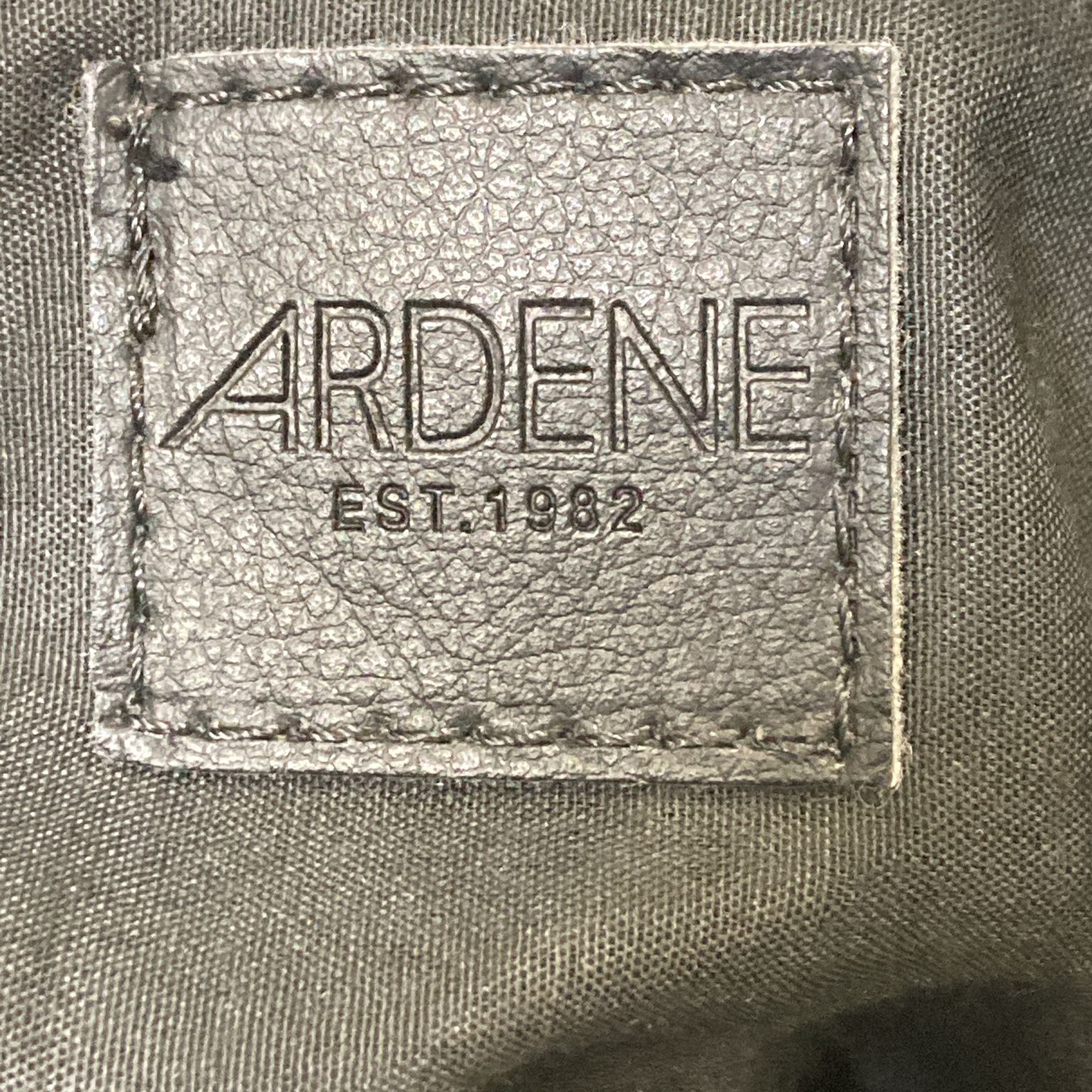 Ardene