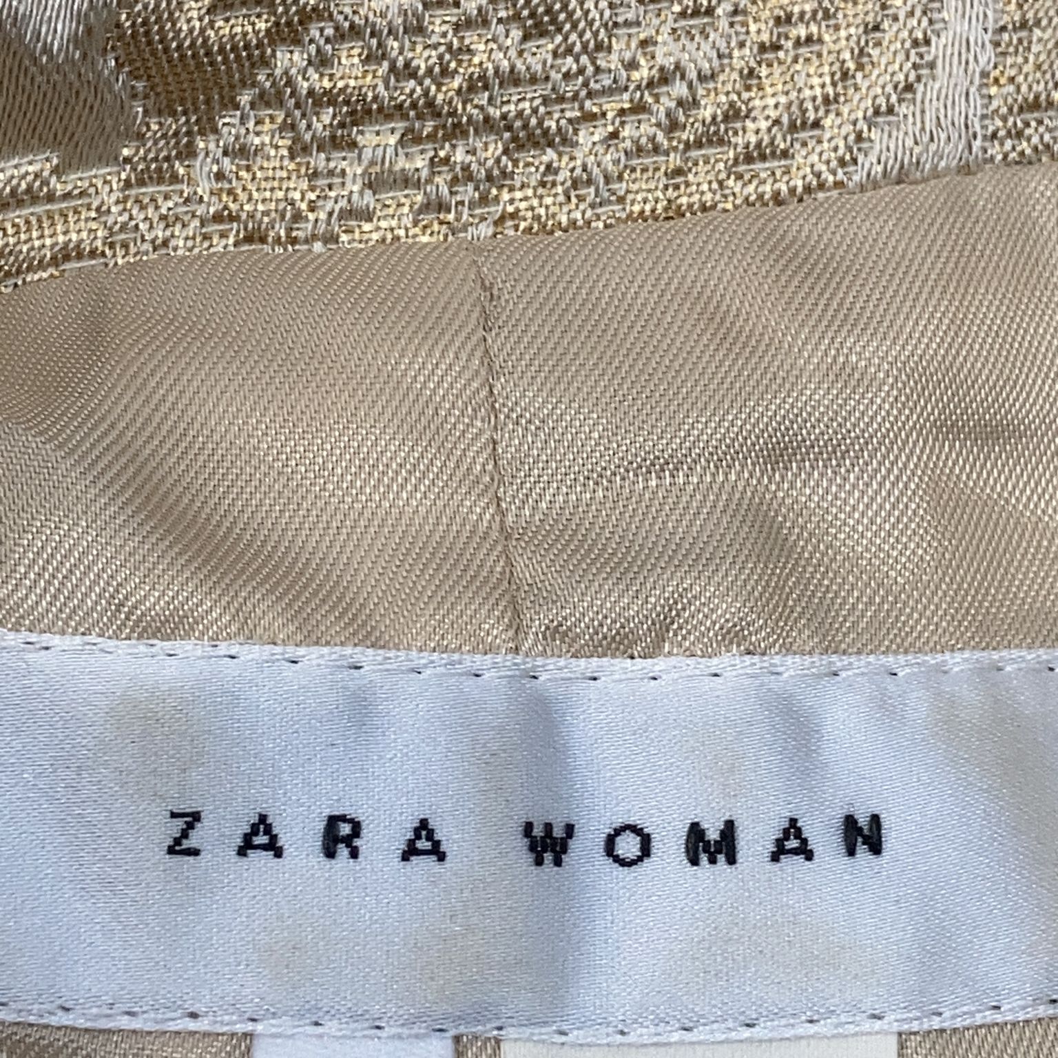 Zara Woman